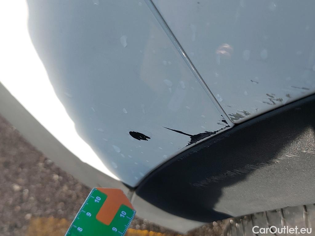  Peugeot  5008 PEUGEOT  / 2020 / 5P / todoterreno 1.5 BlueHDi 96kW S&S GT EAT8 #20