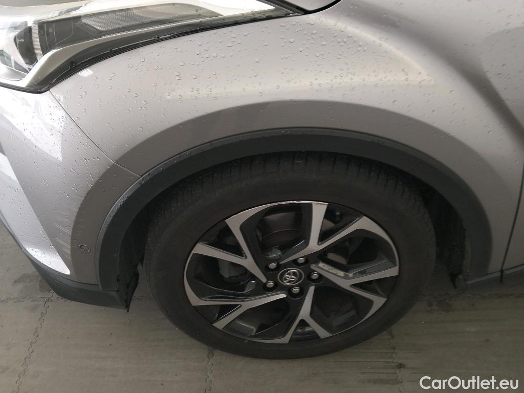  Toyota  C-HR TOYOTA  / 2016 / 5P / todoterreno 1.8 125H Advance (CX) #27