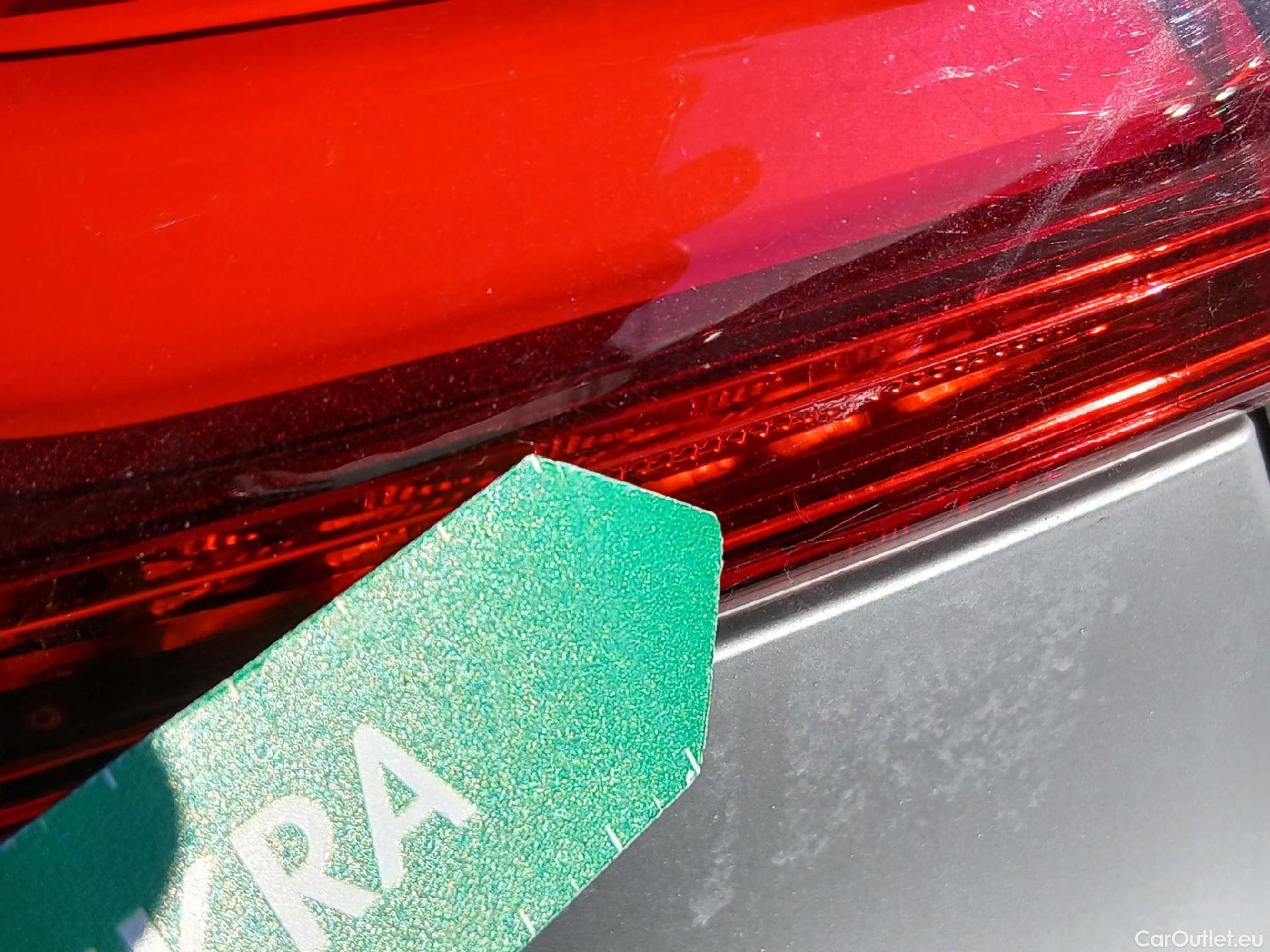  Bmw  Serie 1 BMW  / 2019 / 5P / berlina con portón 116d #10