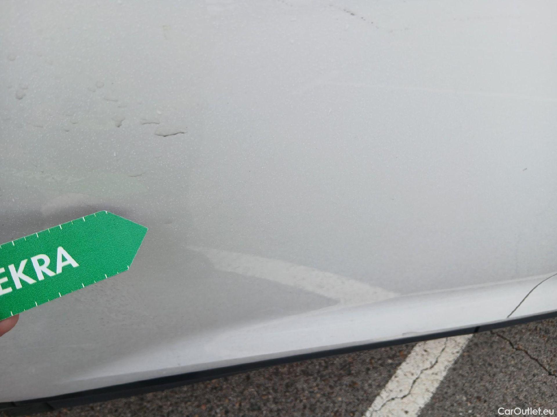  Audi  Q3 AUDI  / 2018 / 5P / todoterreno Advanced 35 TDI 110kW (150CV) S tronic (AC5) #31