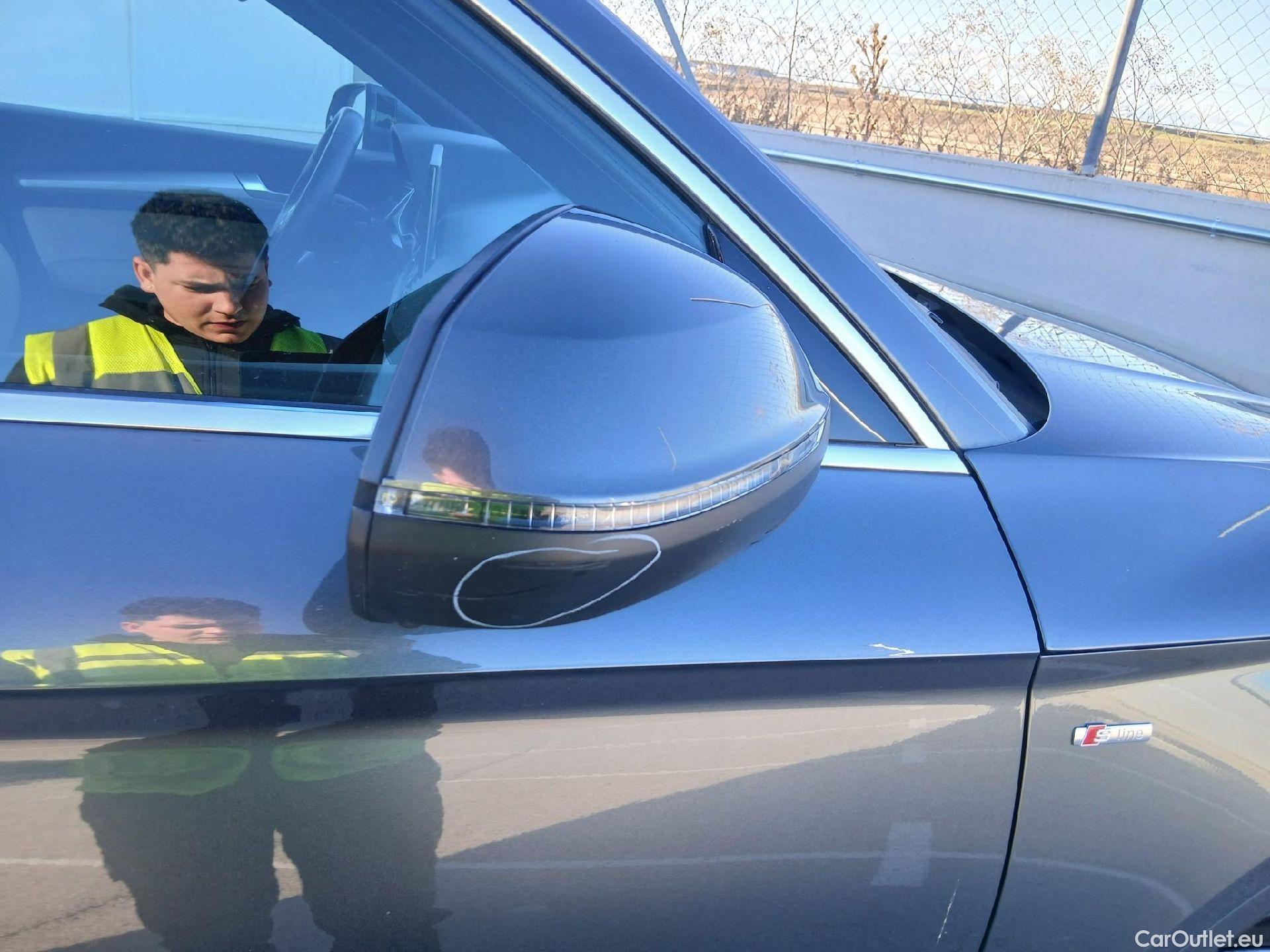  Audi  Q5 AUDI  SPORTBACK / 2020 / 5P / todoterreno S line 40 TDI 150kW quattro-ultra #16