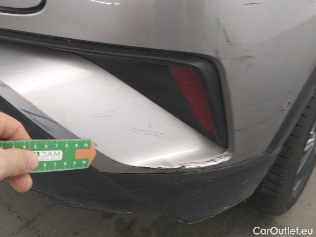  Toyota  C-HR TOYOTA  / 2016 / 5P / todoterreno 1.8 125H Advance (CX) #14