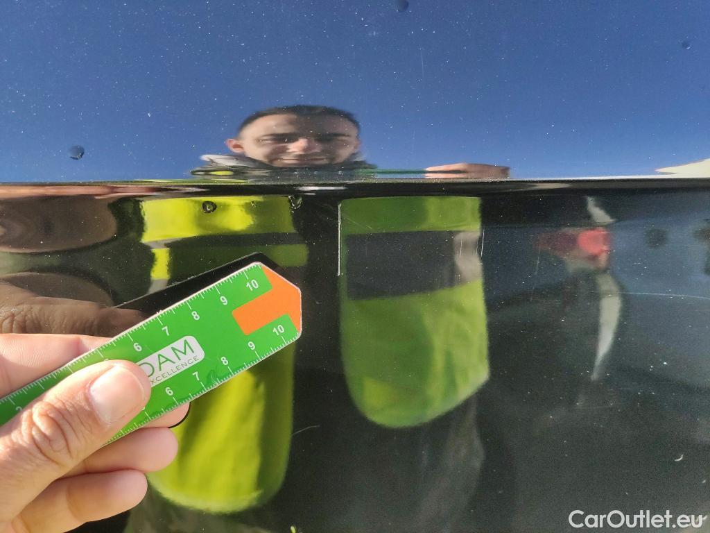  Audi  Q5 AUDI  / 2016 / 5P / todoterreno Design 35 TDI 120kW S tronic (AC) #8