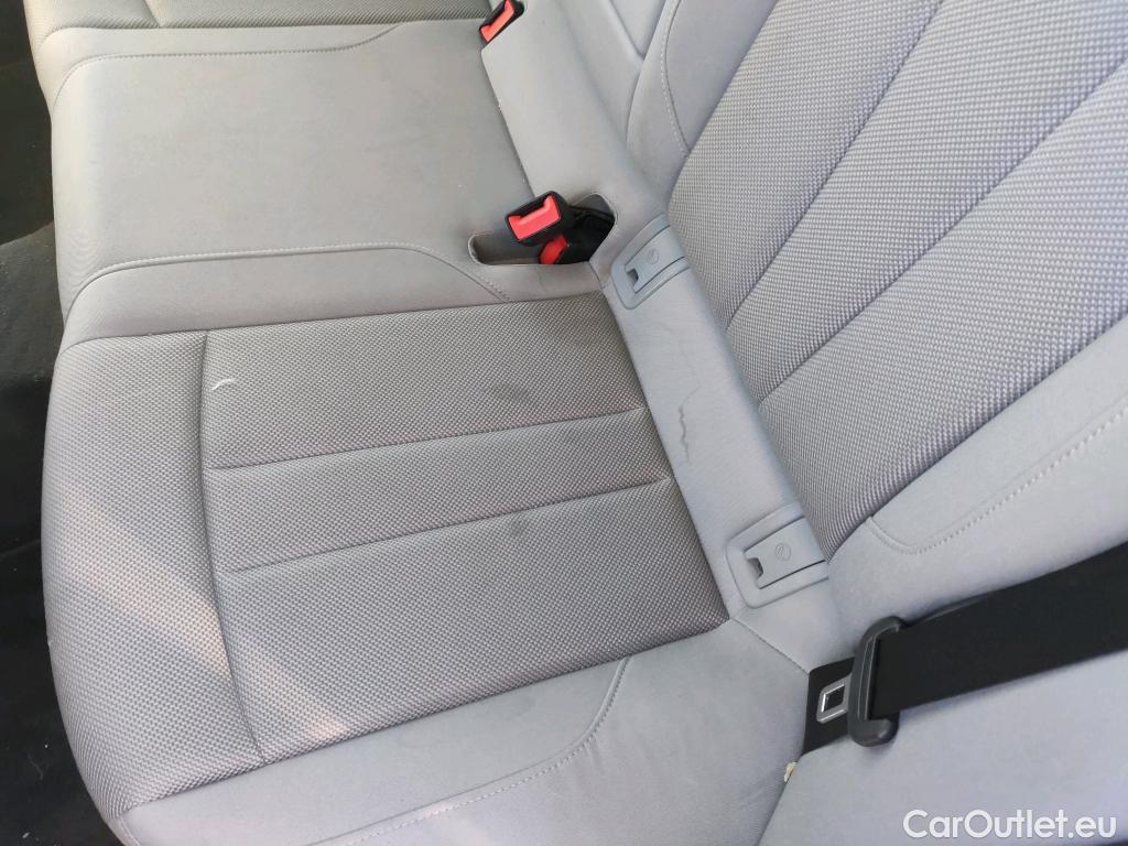  Audi  A4 AUDI  / 2019 / 5P / familiar Avant Advanced 35 TDI 120kW S tronic #21