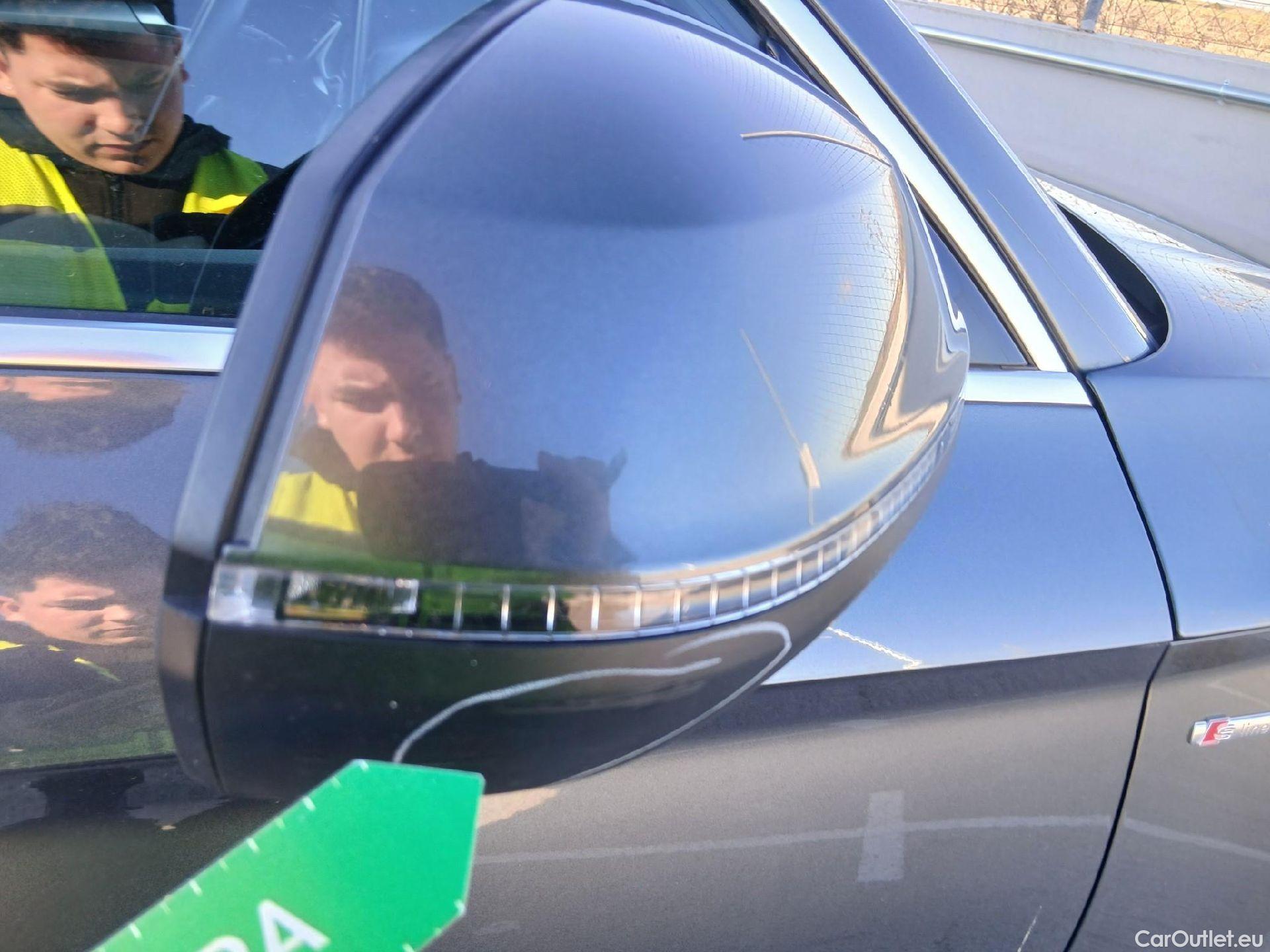  Audi  Q5 AUDI  SPORTBACK / 2020 / 5P / todoterreno S line 40 TDI 150kW quattro-ultra #17