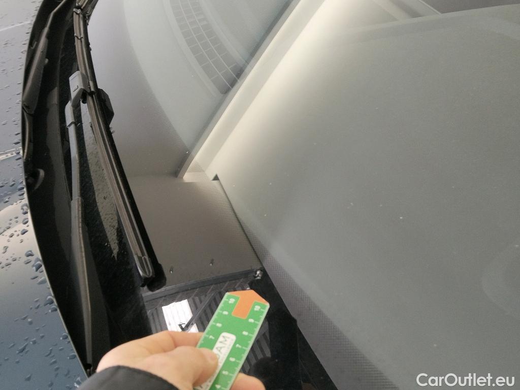  Skoda  Octavia SKODA  / 2020 / 5P / familiar Combi 2.0 TDI 110kW(150CV) DSG Ambition #2