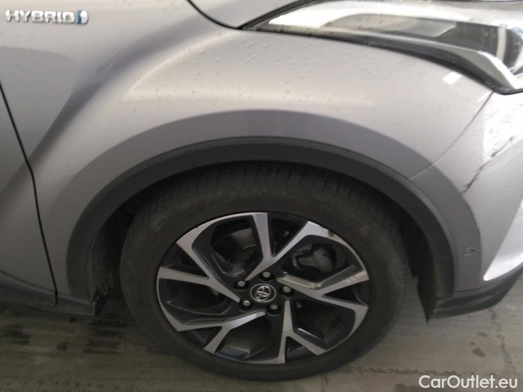  Toyota  C-HR TOYOTA  / 2016 / 5P / todoterreno 1.8 125H Advance (CX) #31