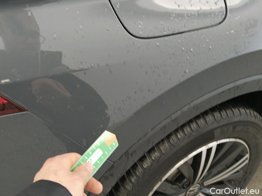  Volkswagen  Tiguan VOLKSWAGEN  / 2020 / 5P / todoterreno Life 2.0 TDI 110kW (150CV) DSG #12