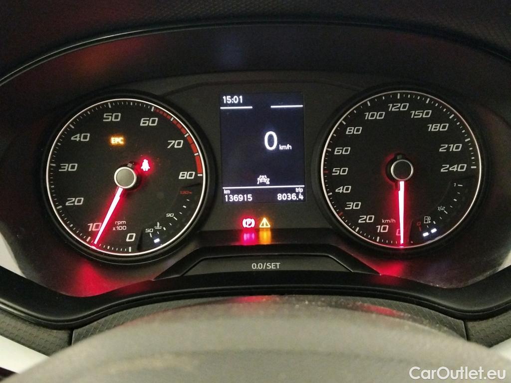  Seat  Ibiza SEAT  / 2017 / 5P / berlina con portón 1.0 MPI 59kW (80CV) Reference Plus(SP) #24