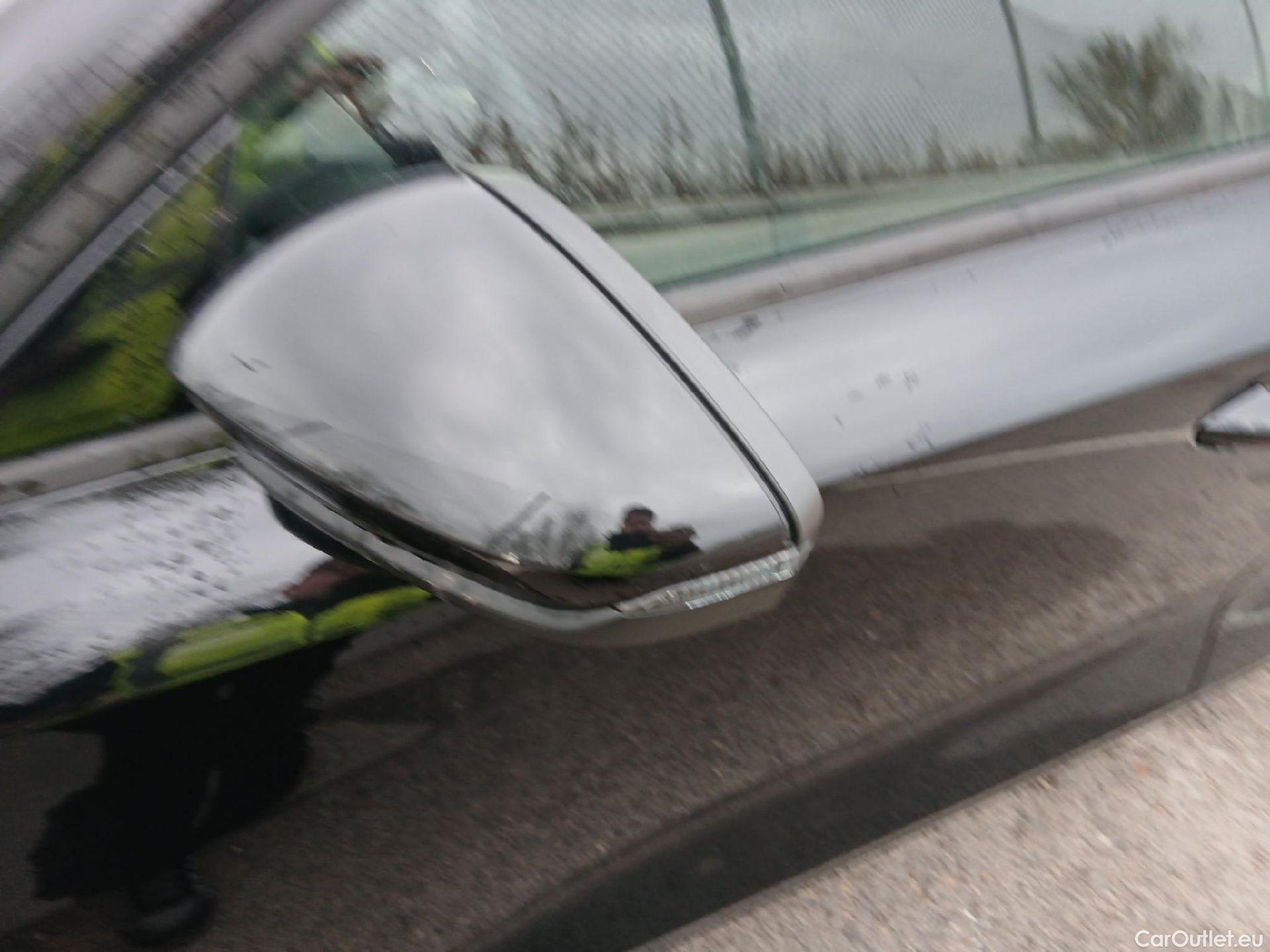  Audi  A3 AUDI  / 2020 / 5P / berlina con portón Sportback 30 TDI 85kW (116CV) #22