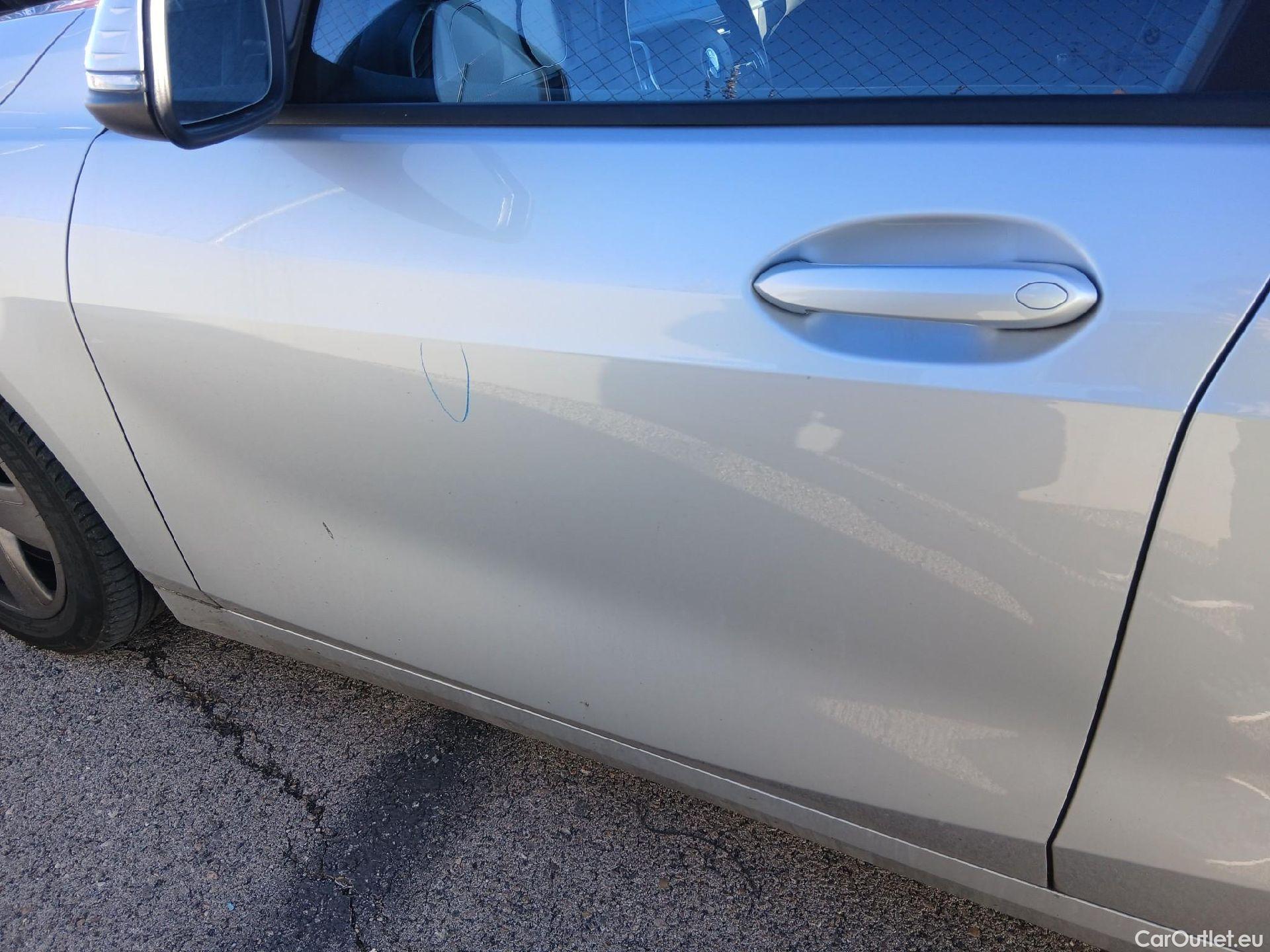  Bmw  Serie 1 BMW  / 2019 / 5P / berlina con portón 116d #5