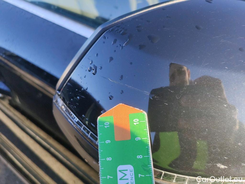  Audi  Q5 AUDI  / 2016 / 5P / todoterreno Design 35 TDI 120kW S tronic (AC) #26