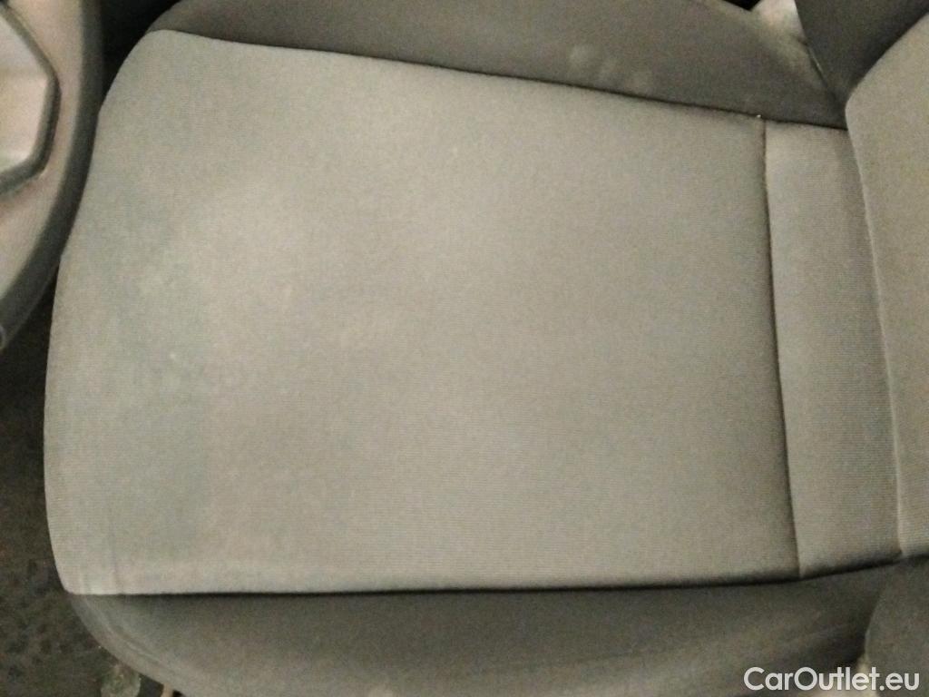  Seat  Ibiza SEAT  / 2017 / 5P / berlina con portón 1.0 MPI 59kW (80CV) Reference Plus(SP) #6