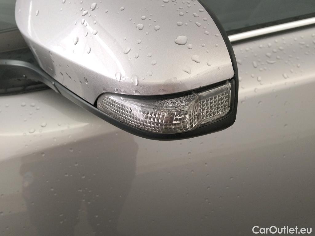  Toyota  C-HR TOYOTA  / 2016 / 5P / todoterreno 1.8 125H Advance (CX) #25