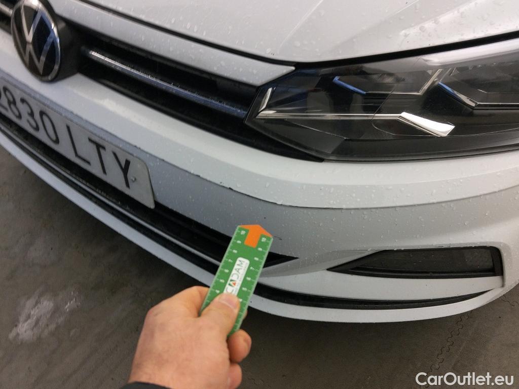  Volkswagen  Polo VOLKSWAGEN  / 2017 / 5P / berlina con portón Advance 1.0 TSI 70kW (95CV) #8