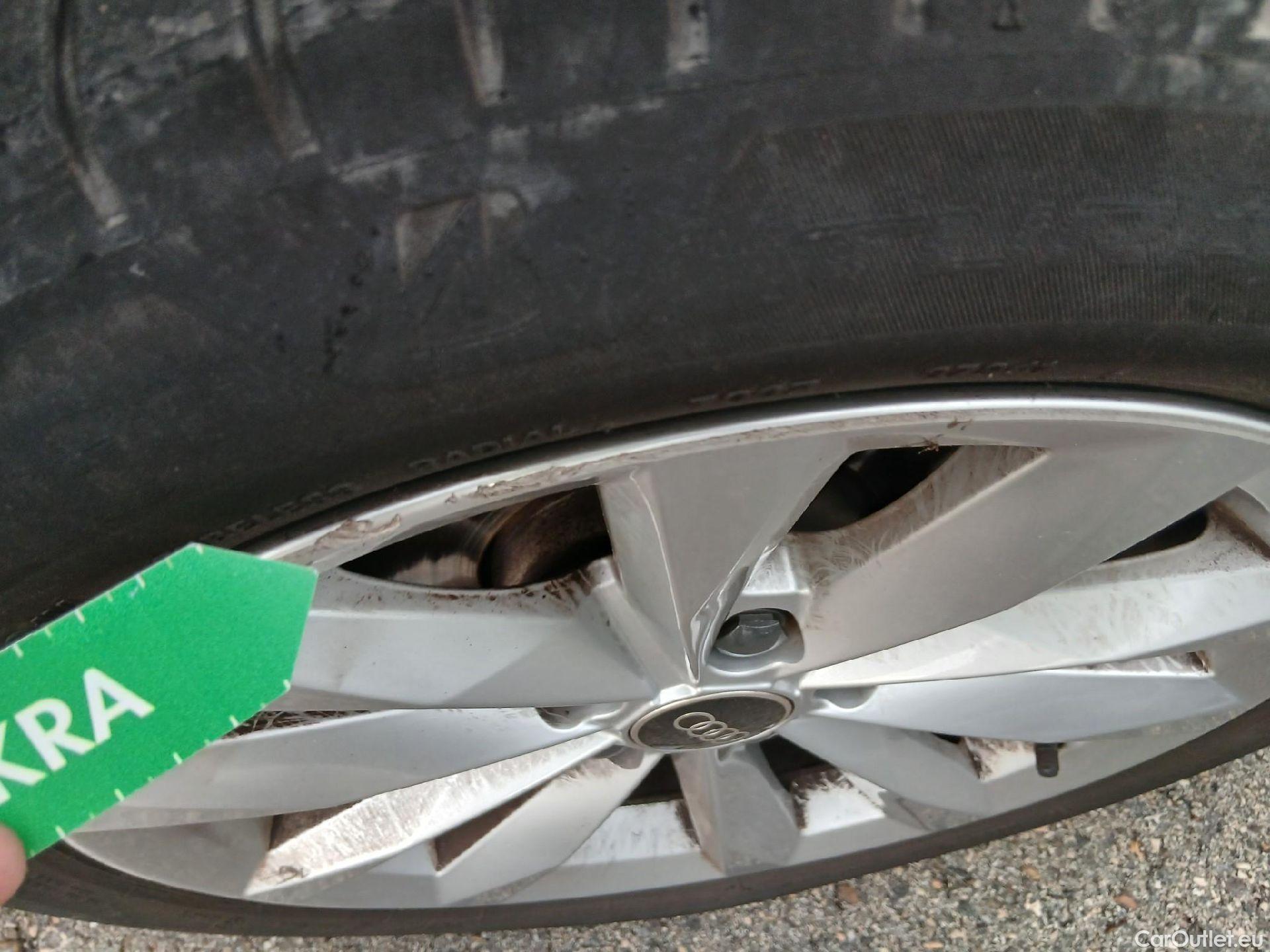  Audi  A3 AUDI  / 2020 / 5P / berlina con portón Sportback 30 TDI 85kW (116CV) #9