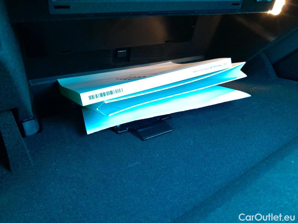  Audi  Q3 AUDI  Sportback / 2019 / 5P / todoterreno Black line 35 TDI 110kW (150CV) S tronic #8