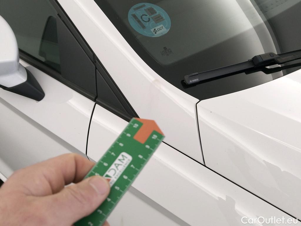  Seat  Ibiza SEAT  / 2017 / 5P / berlina con portón 1.0 MPI 59kW (80CV) Reference Plus(SP) #19