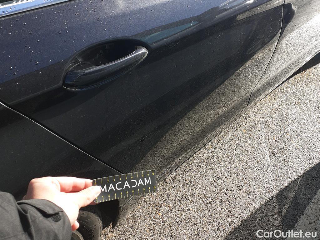  Bmw  Serie 5 BMW  / 2016 / 4P / sedán 520dA #10