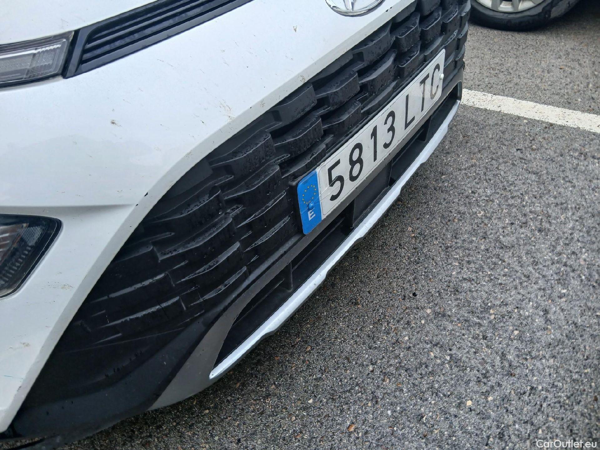  Hyundai  Bayon HYUNDAI  / 2021 / 5P / todoterreno 1.0 TGDI 74kW (100CV) Maxx #19