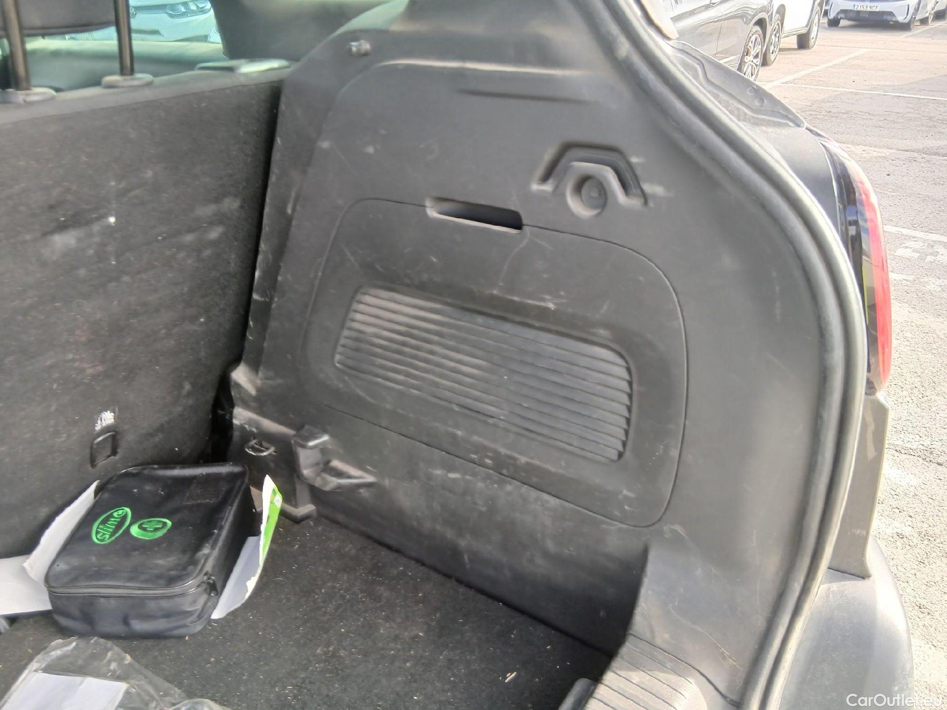  Citroen  C3 CITROEN  Aircross / 2021 / 5P / todoterreno BlueHDi 81kW (110CV) S&S Feel Pack #41