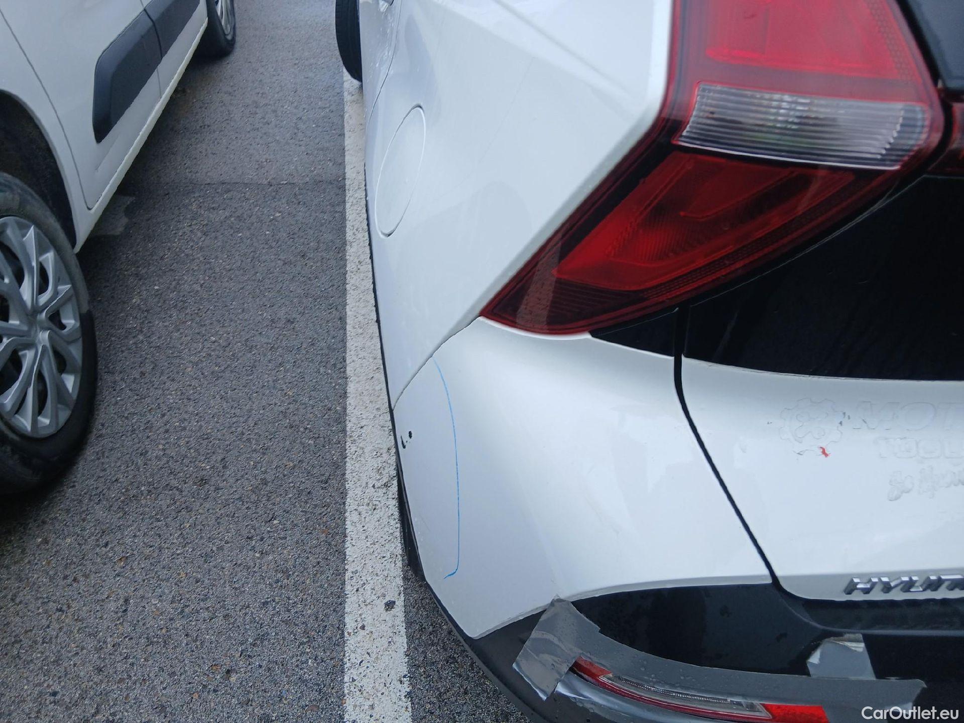  Hyundai  Bayon HYUNDAI  / 2021 / 5P / todoterreno 1.0 TGDI 74kW (100CV) Maxx #32