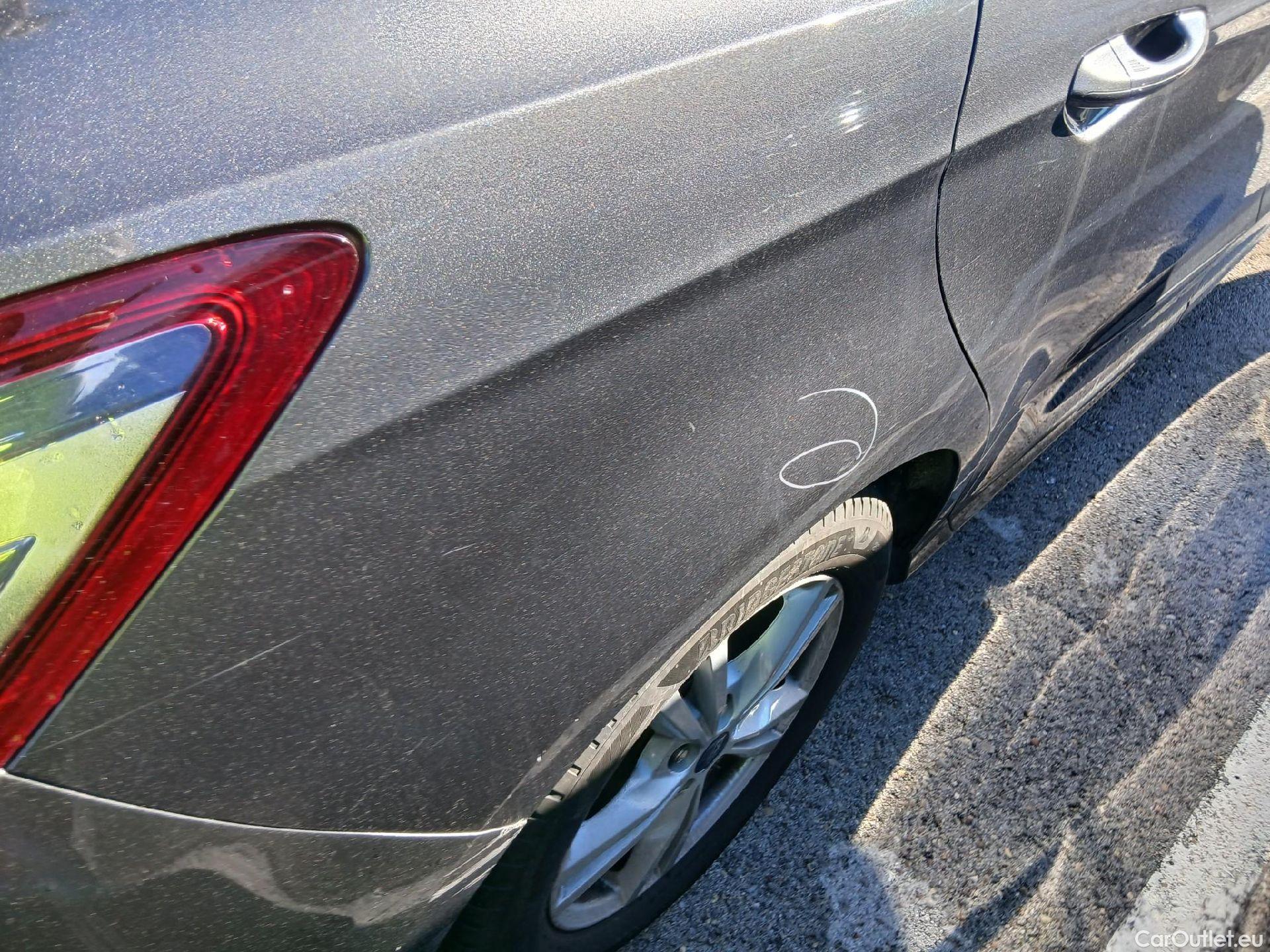  Ford  S-Max FORD  / 2010 / 5P / monovolumen 2.0 TDCi Panther 110kW Titanium Pow #19