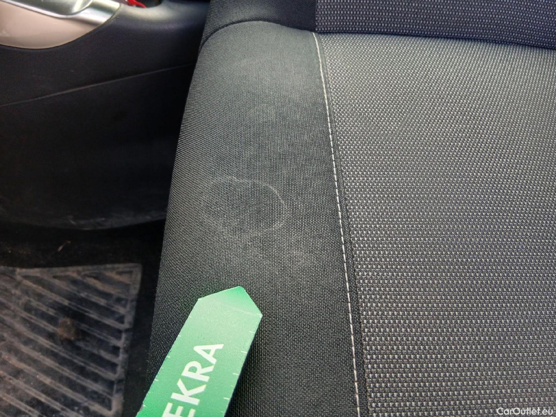  Citroen  C3 CITROEN  Aircross / 2021 / 5P / todoterreno BlueHDi 81kW (110CV) S&S Feel Pack #23