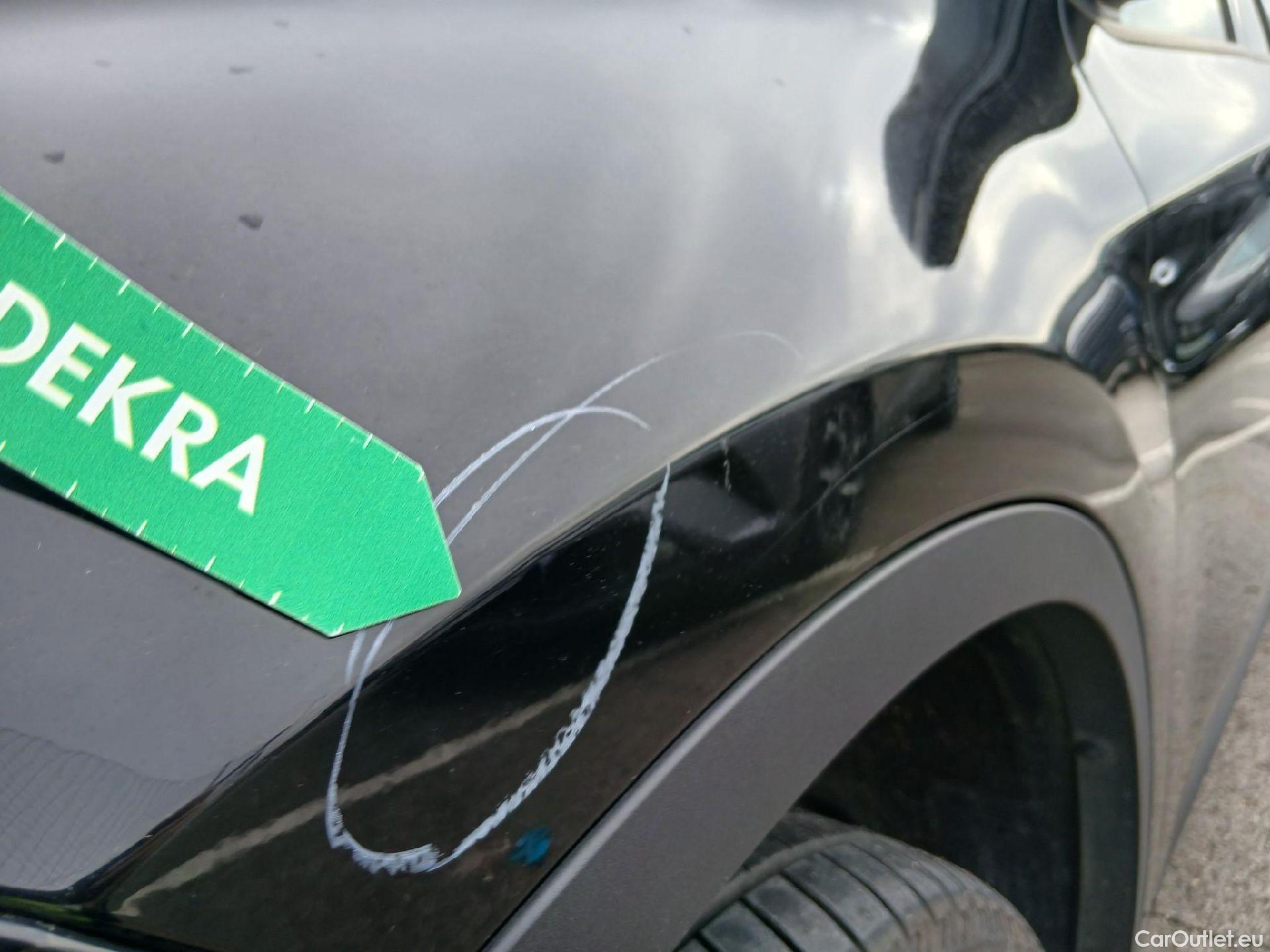  Bmw  X1 BMW  / 2019 / 5P / todoterreno sDrive16d #4