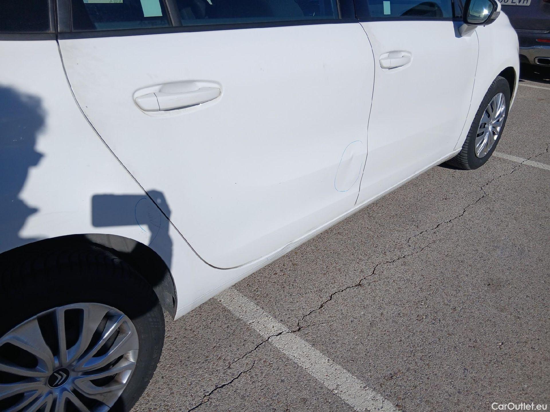  Citroen  C4 Grand Picasso CITROEN Grand C4 Spacetourer / 2016 / 5P / monovolumen BlueHDi 96KW (130CV) S&S Live #32