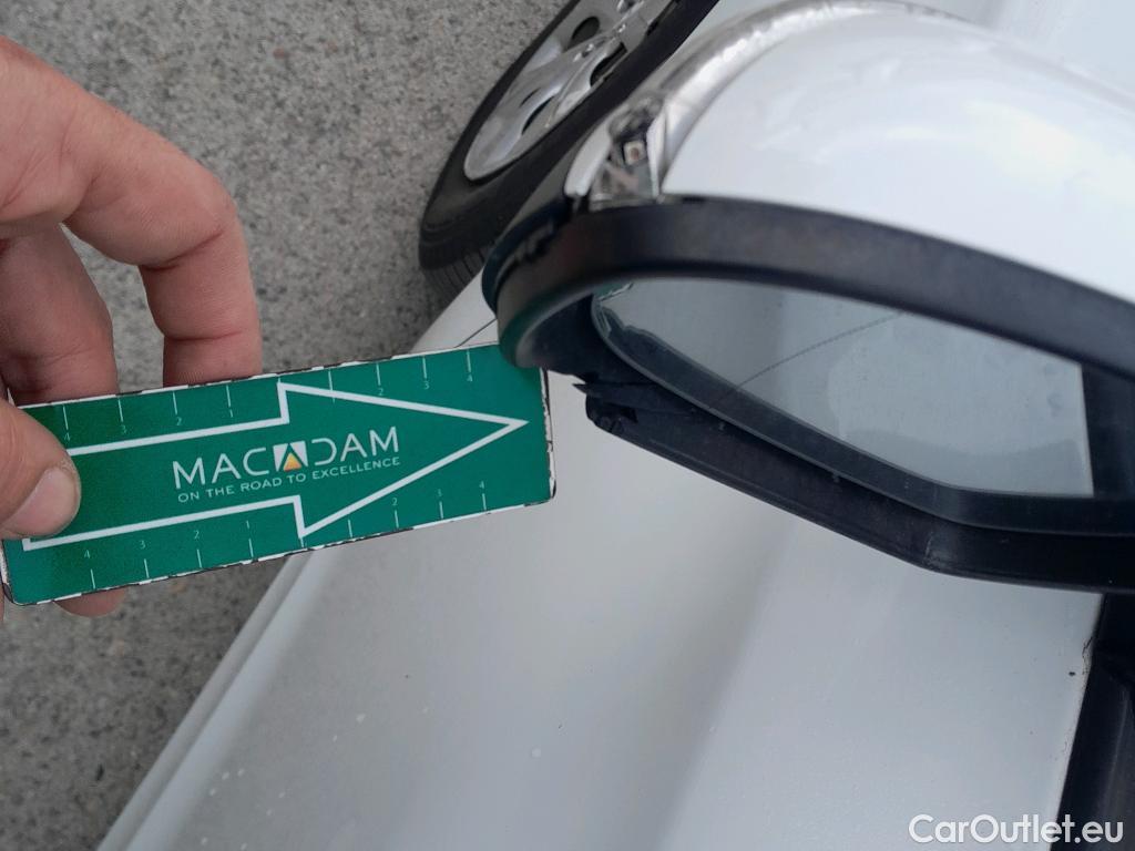  Hyundai  i20 HYUNDAI  5p 2G berlina con portón 1.4 CRDi Klass #45