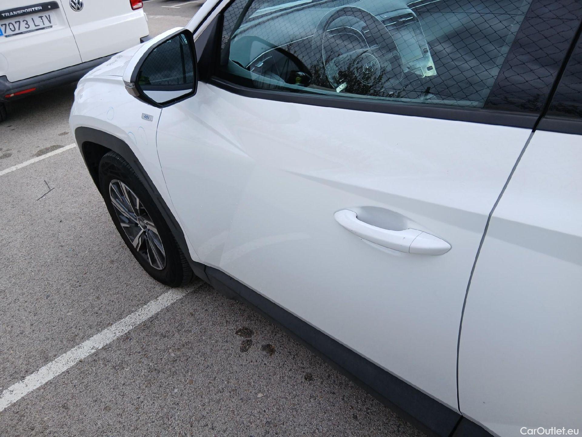  Hyundai  Tucson HYUNDAI  / 2020 / 5P / todoterreno 1.6 CRDI 100kW (136CV) 48V Maxx DCT #23