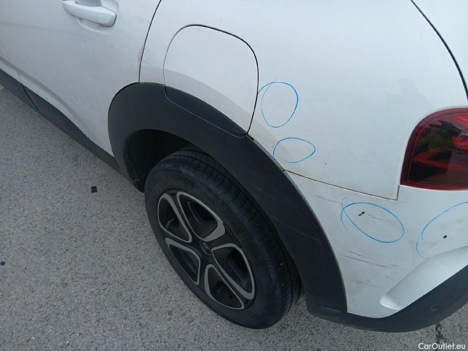  Citroen  C4 Cactus CITROEN  / 2018 / 5P / berlina con portón BlueHDi 100 S&S C-Series(SP) #14