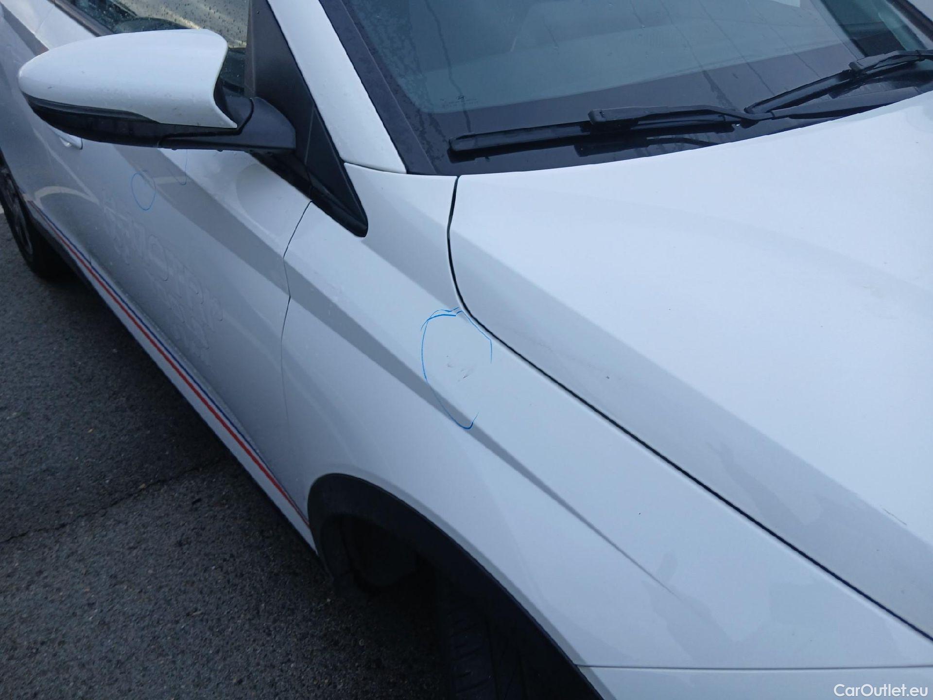  Hyundai  Bayon HYUNDAI  / 2021 / 5P / todoterreno 1.0 TGDI 74kW (100CV) Maxx #48