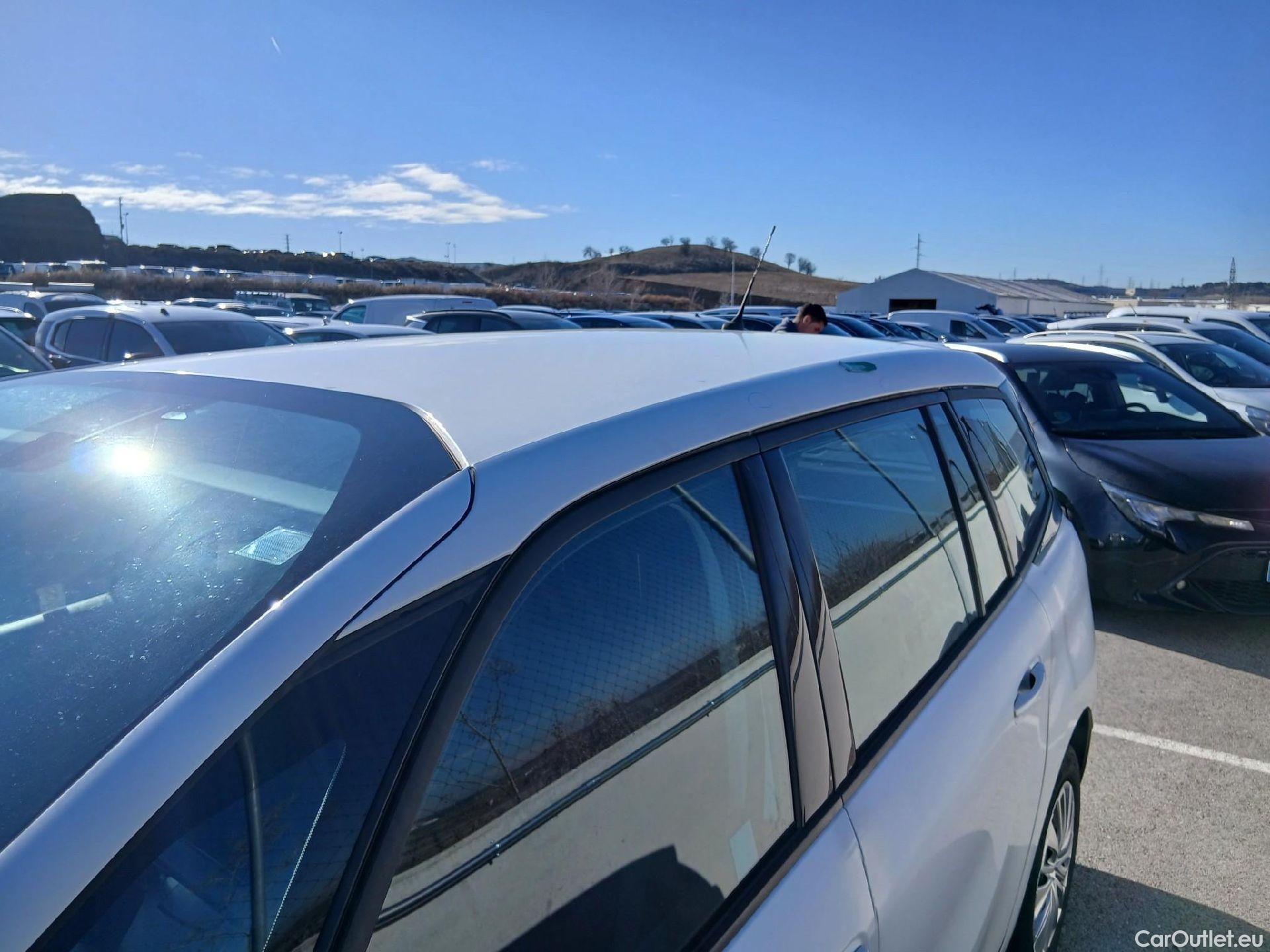  Citroen  C4 Grand Picasso CITROEN Grand C4 Spacetourer / 2016 / 5P / monovolumen BlueHDi 96KW (130CV) S&S Live #10