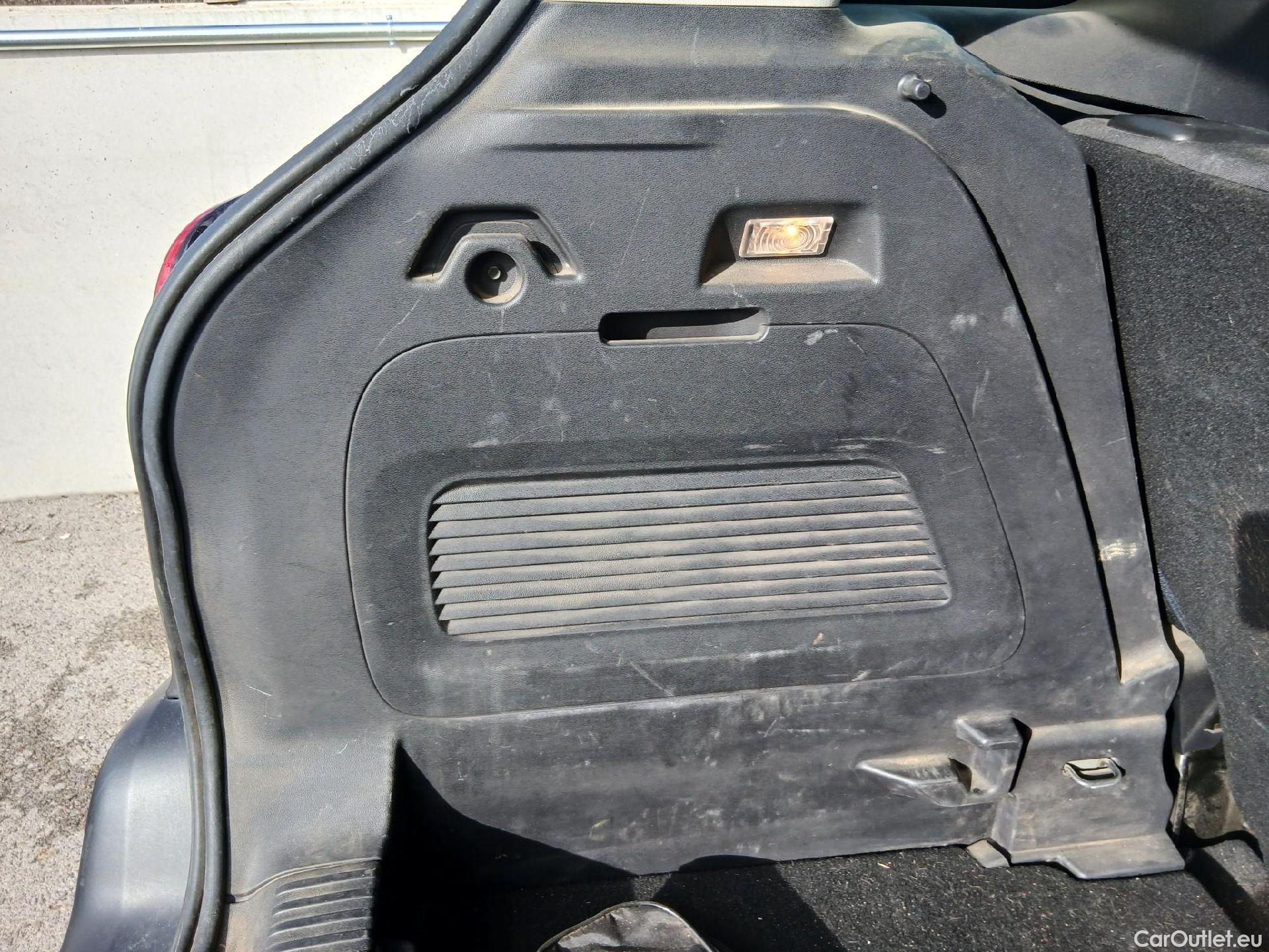  Citroen  C3 CITROEN  Aircross / 2021 / 5P / todoterreno BlueHDi 81kW (110CV) S&S Feel Pack #43