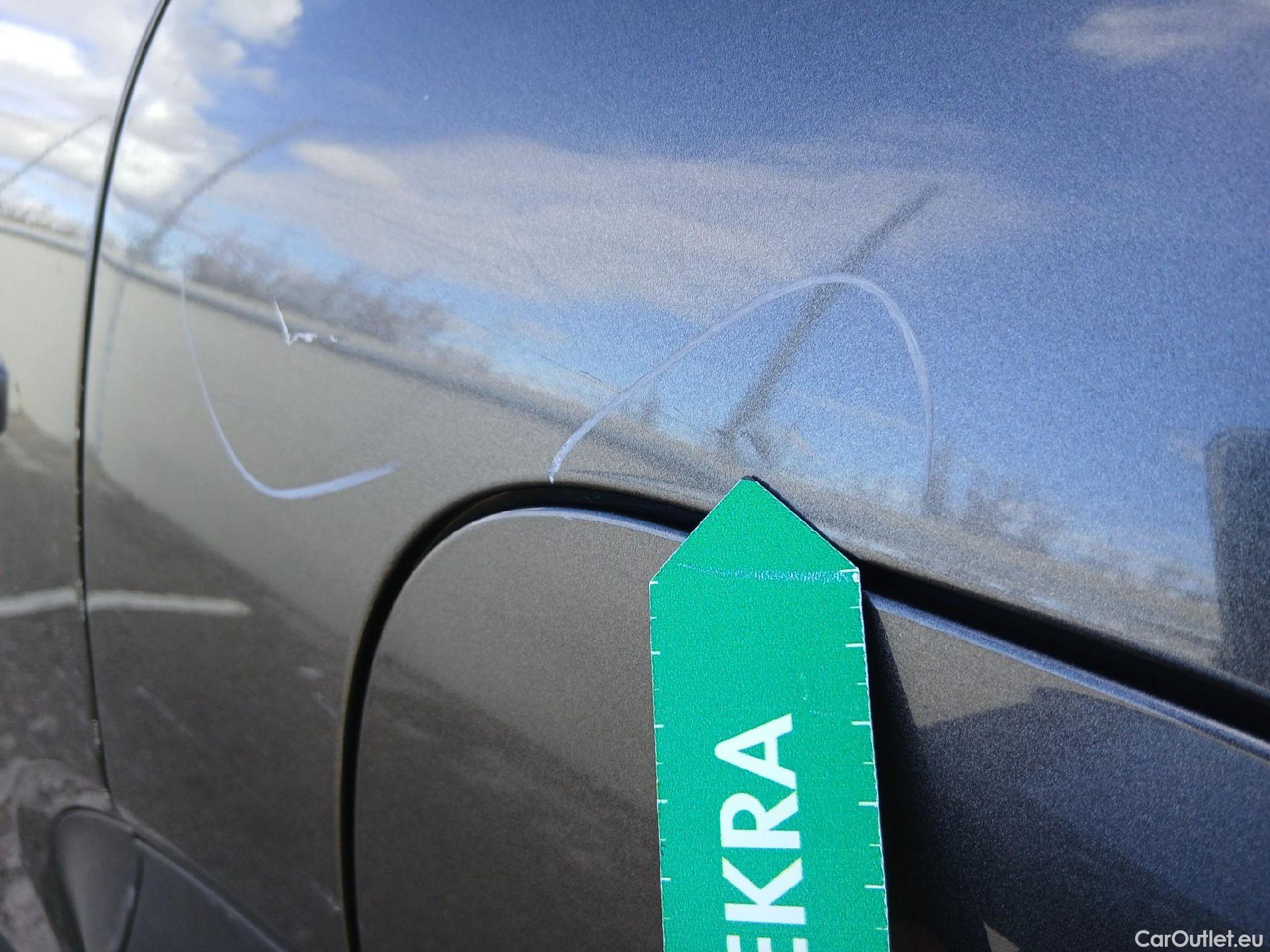  Citroen  C3 CITROEN  Aircross / 2021 / 5P / todoterreno BlueHDi 81kW (110CV) S&S Feel Pack #16