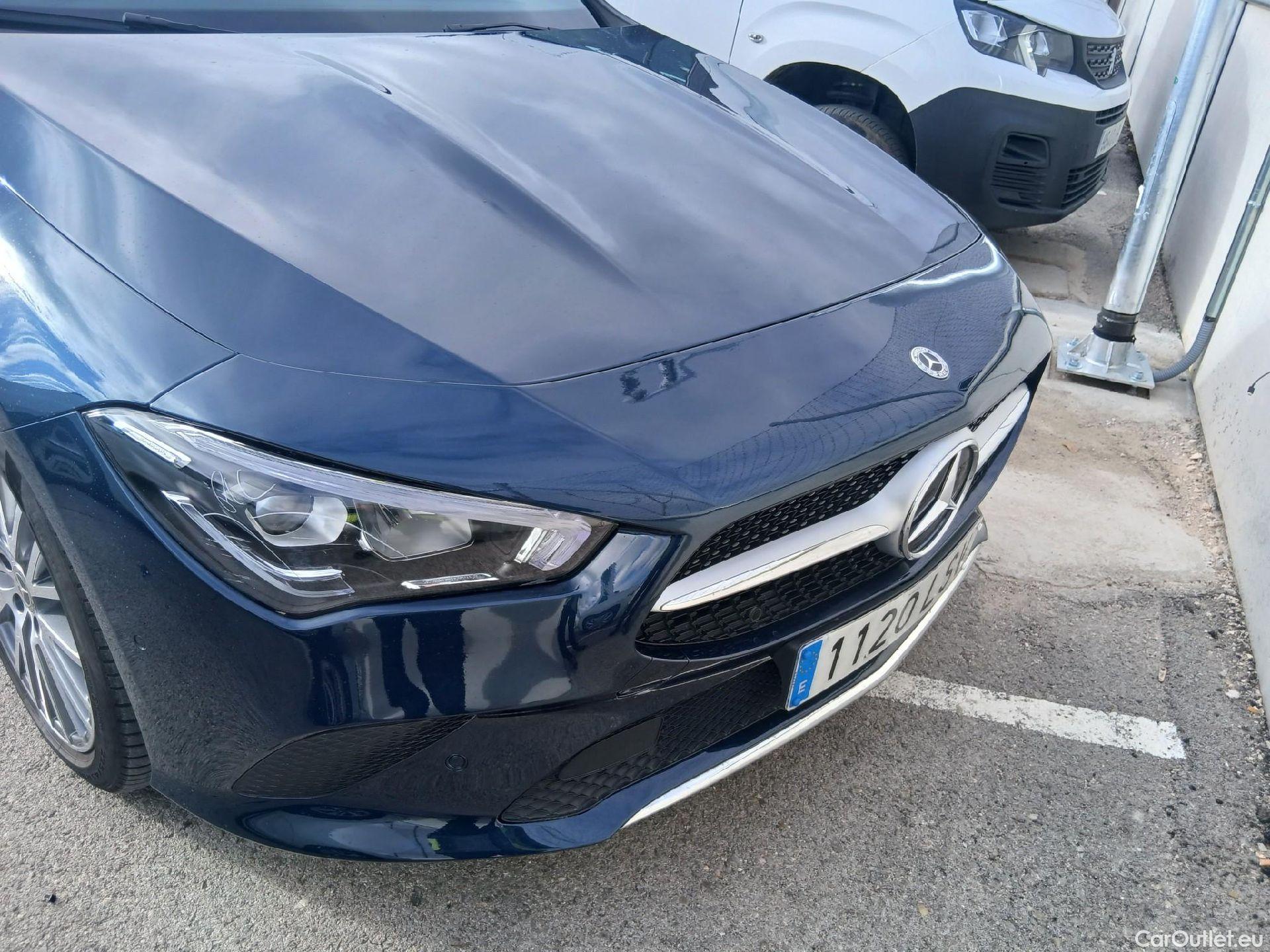  Mercedes  CLA-Klasse MERCEDES-BENZ CLA / 2019 / 4P / coupé CLA 250 e #3