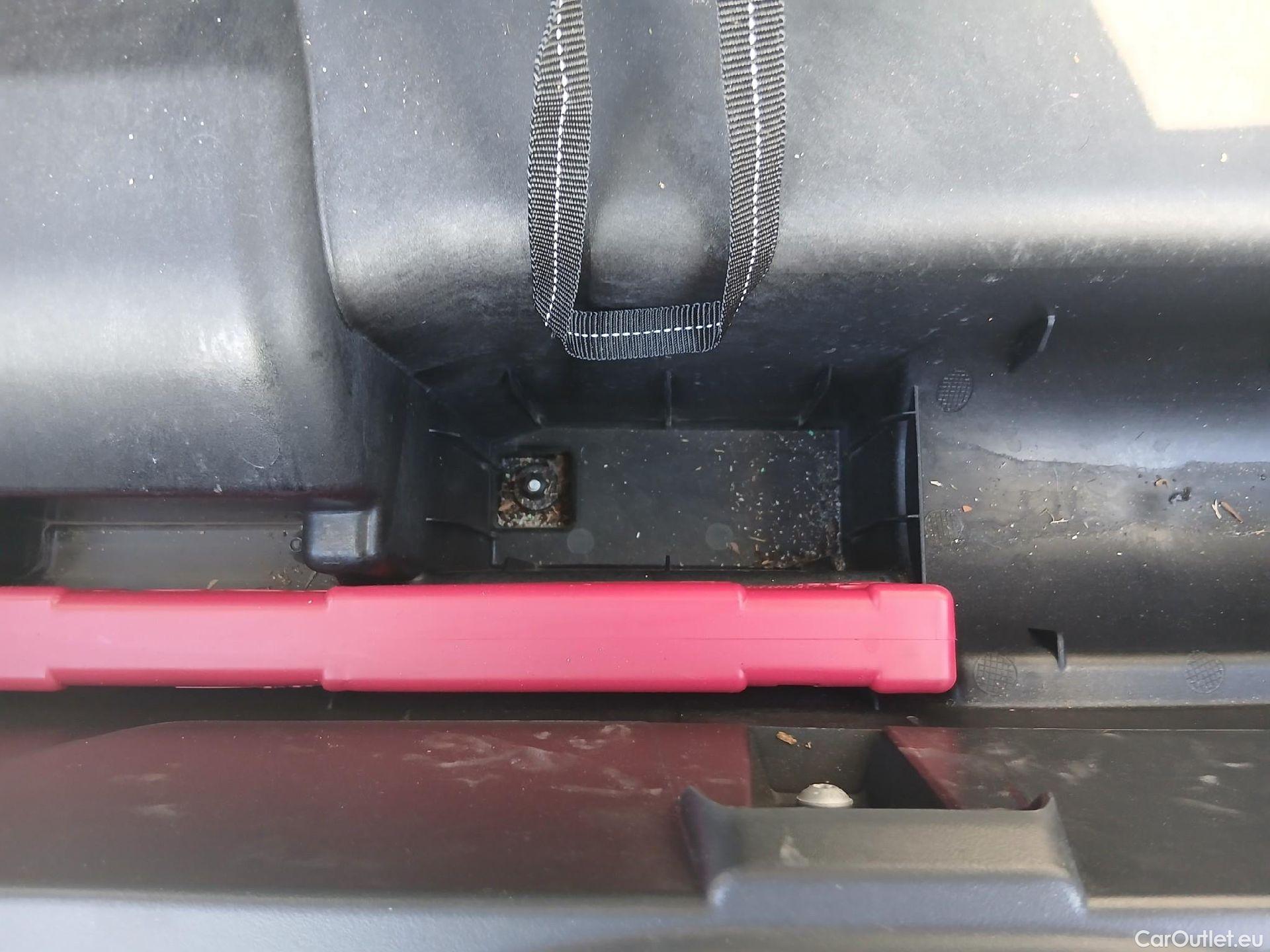  Mercedes  G-Klasee MERCEDES-BENZ GLE / 2018 / 5P / todoterreno GLE 300 d 4MATIC #2