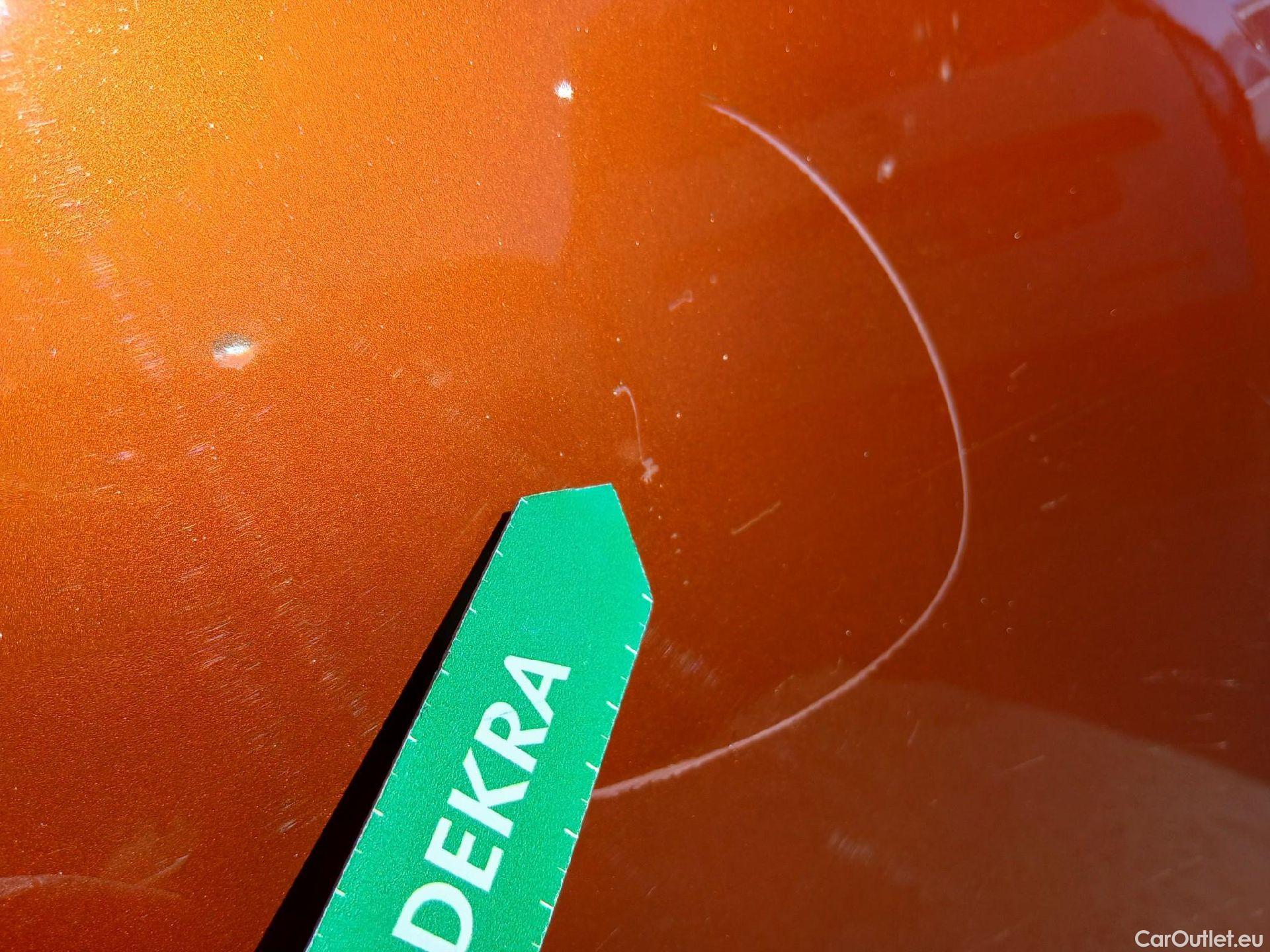  Peugeot  2008 PEUGEOT  / 2019 / 5P / todoterreno Active Pack BlueHDI 81kW (110CV) #37