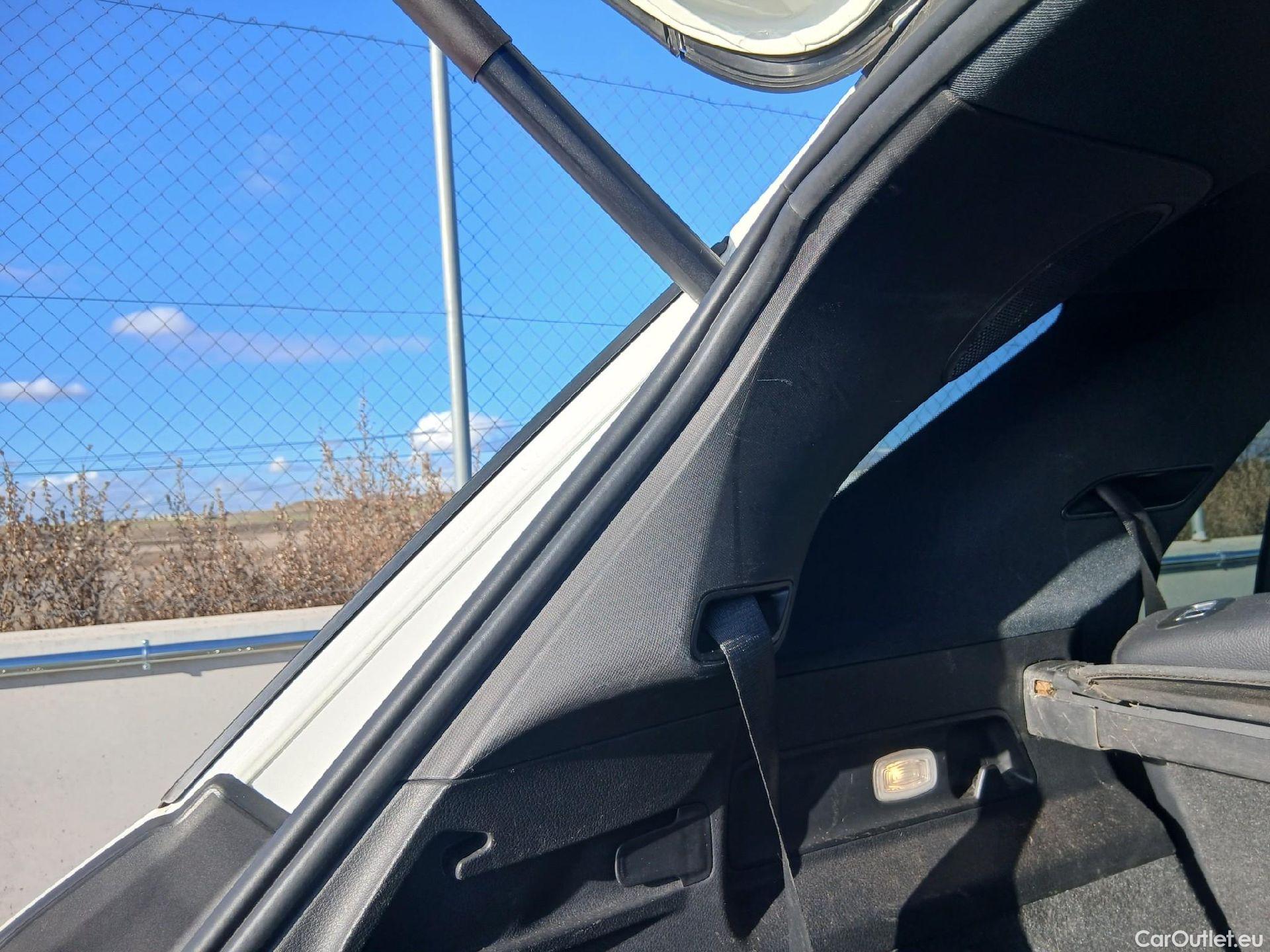  Mercedes  G-Klasee MERCEDES-BENZ GLE / 2018 / 5P / todoterreno GLE 300 d 4MATIC #34