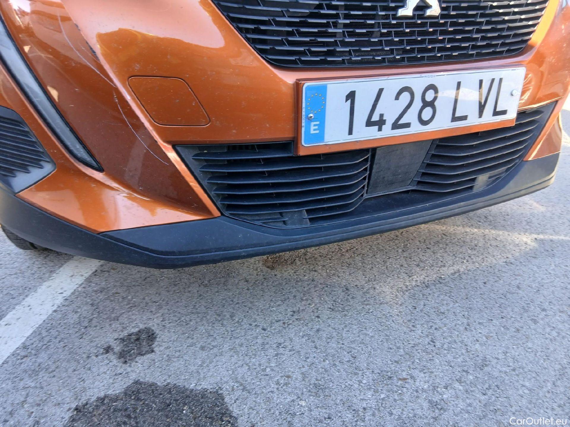  Peugeot  2008 PEUGEOT  / 2019 / 5P / todoterreno Active Pack BlueHDI 81kW (110CV) #8