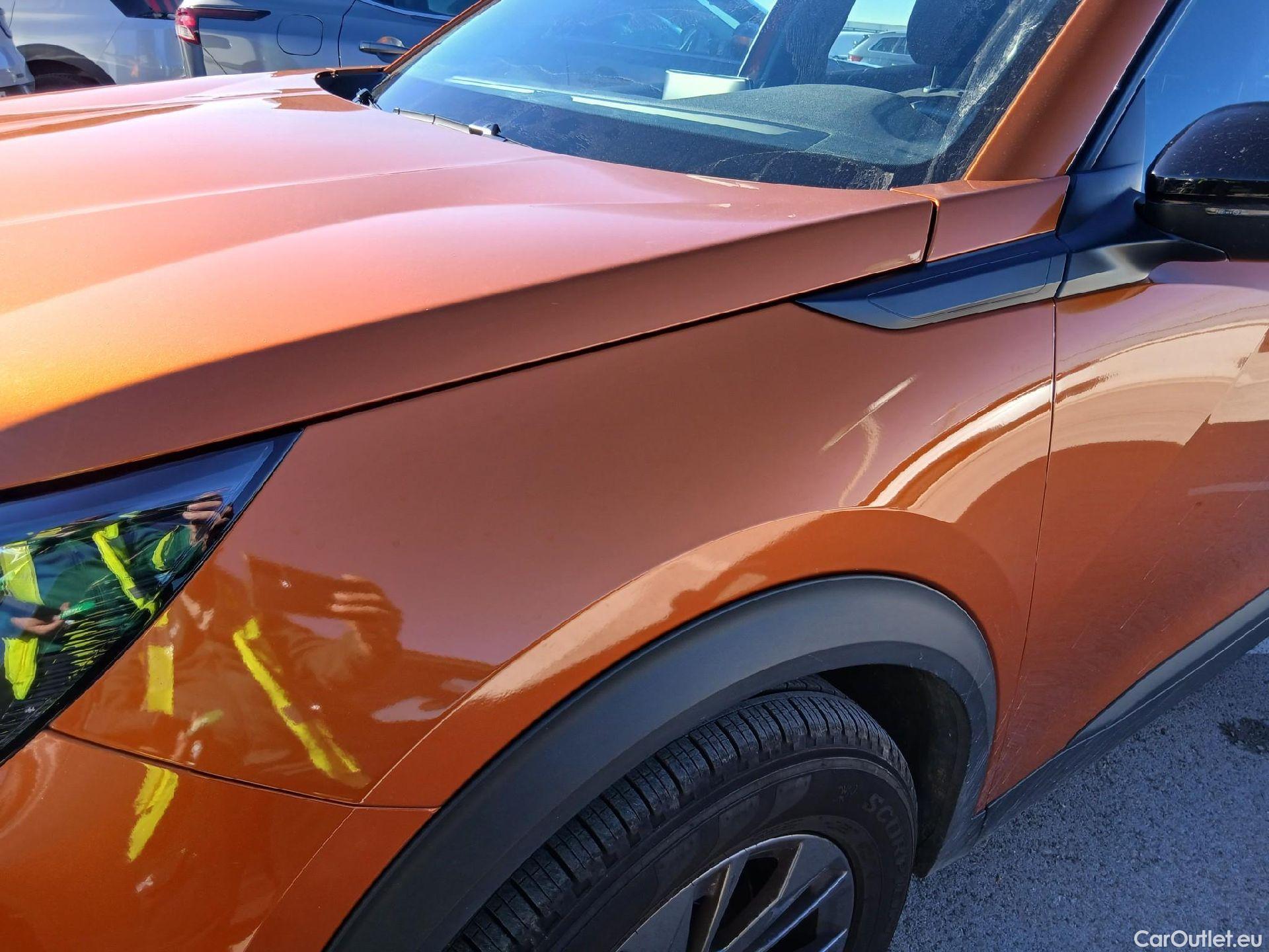  Peugeot  2008 PEUGEOT  / 2019 / 5P / todoterreno Active Pack BlueHDI 81kW (110CV) #14