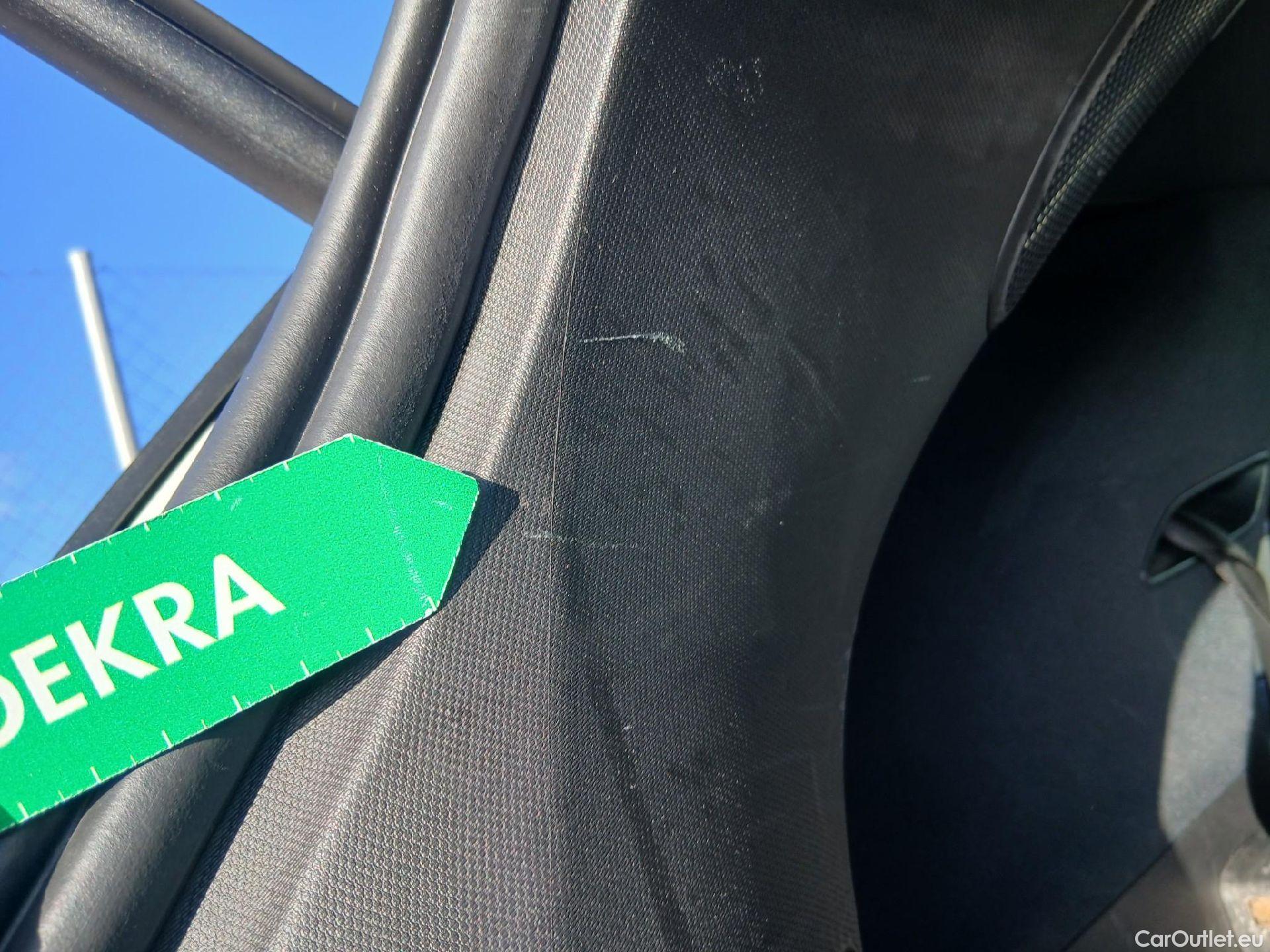  Mercedes  G-Klasee MERCEDES-BENZ GLE / 2018 / 5P / todoterreno GLE 300 d 4MATIC #33