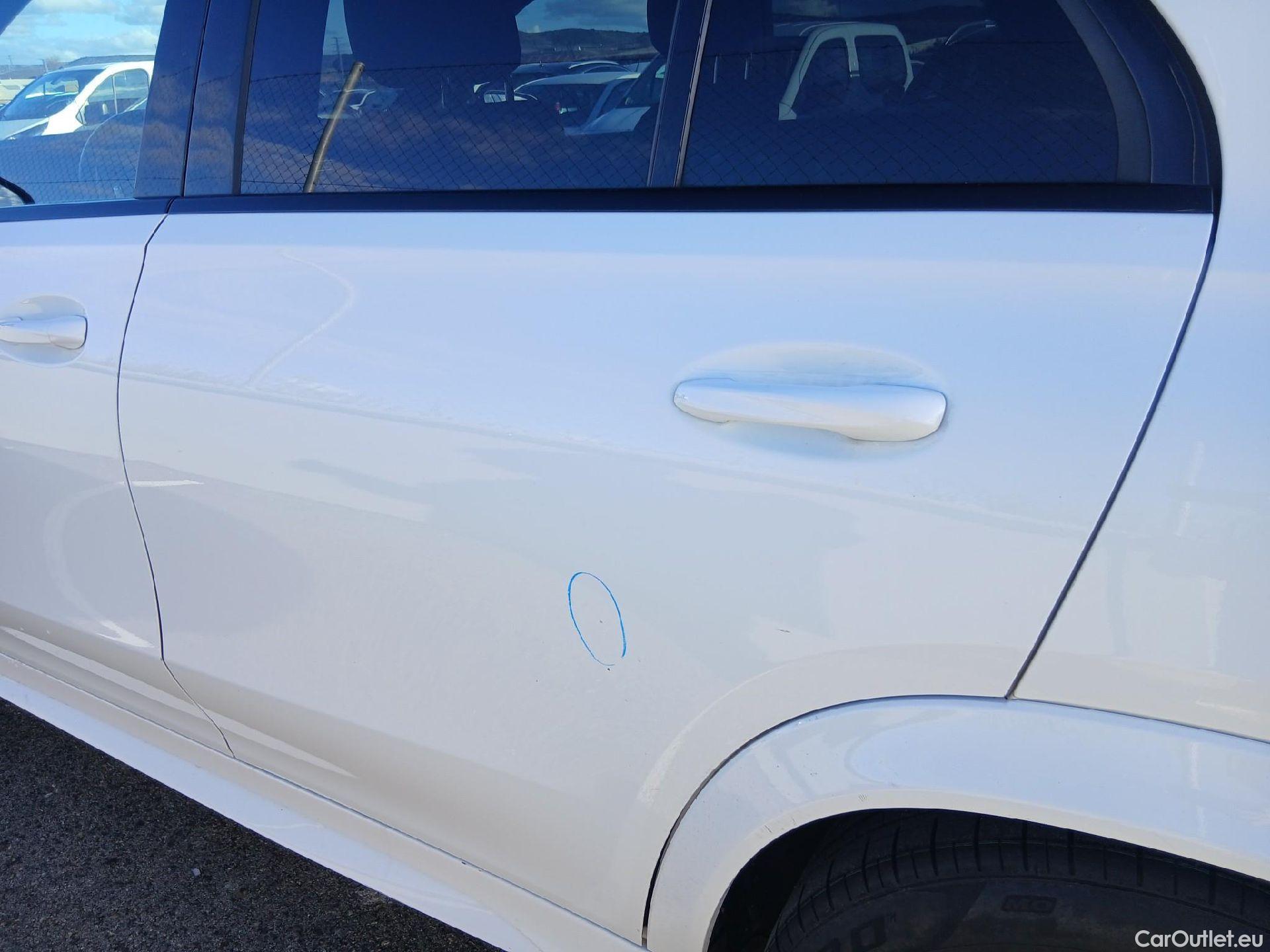  Mercedes  G-Klasee MERCEDES-BENZ GLE / 2018 / 5P / todoterreno GLE 300 d 4MATIC #24