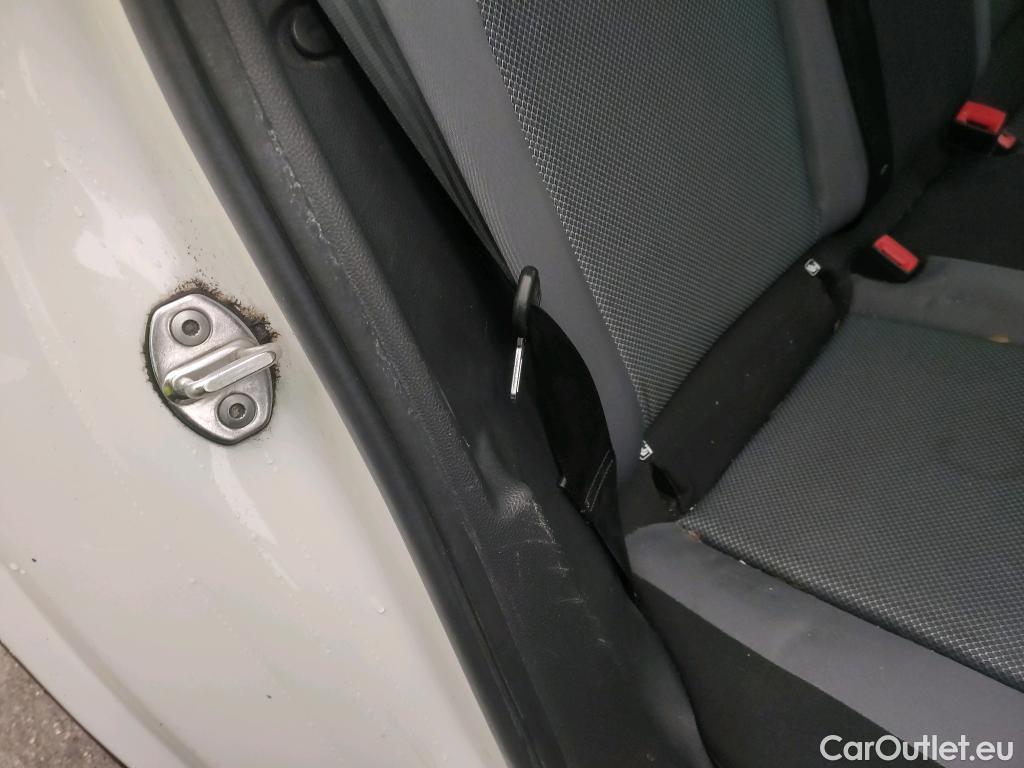  Seat  Arona SEAT  / 2017 / 5P / todoterreno 1.0 TSI 70kW (95CV) Style Ecomotive #8