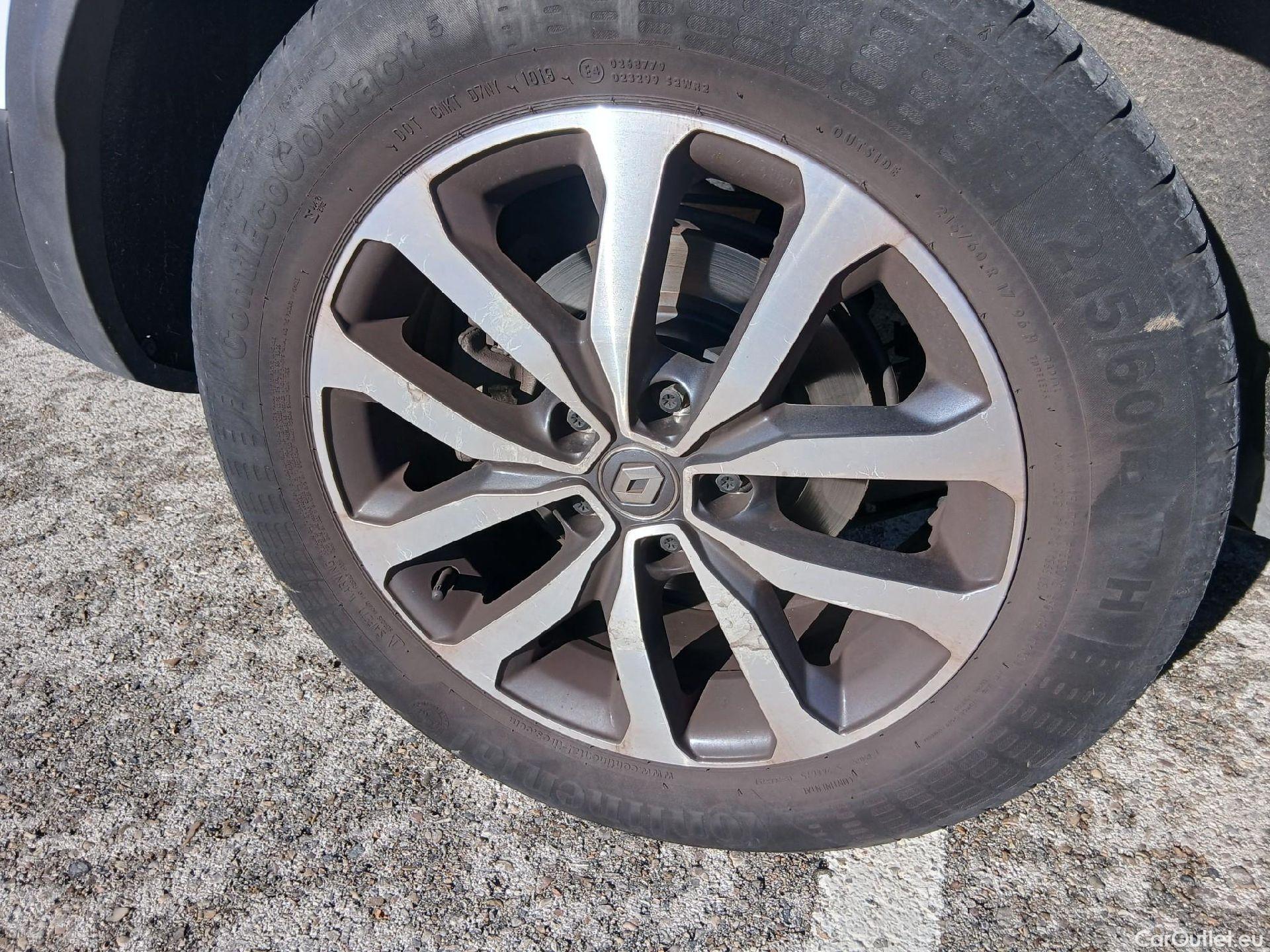  Renault  Kadjar RENAULT  / 2019 / 5P / crossover Zen Blue dCi 85kW (115CV) #24