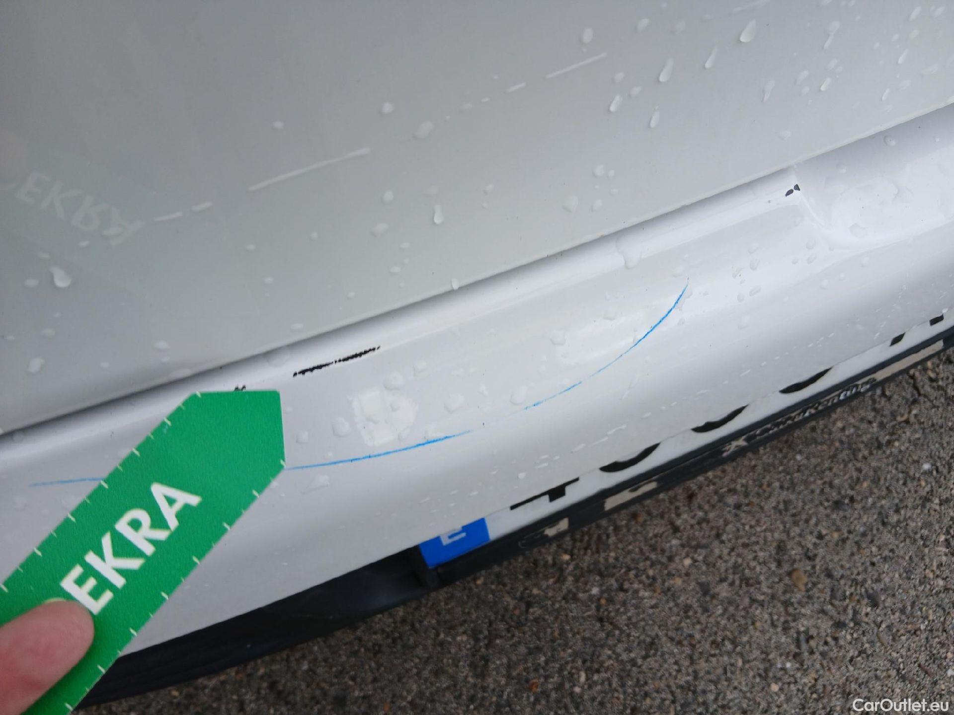  Renault  Clio RENAULT  / 2016 / 5P / berlina con portón Business Energy dCi 66kW (90CV) #13