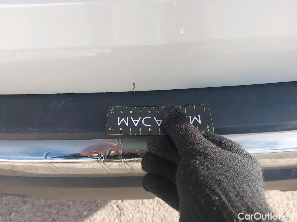  Peugeot  3008 PEUGEOT  Hybrid / 2020 / 5P / todoterreno 225 e-EAT8 Allure #2