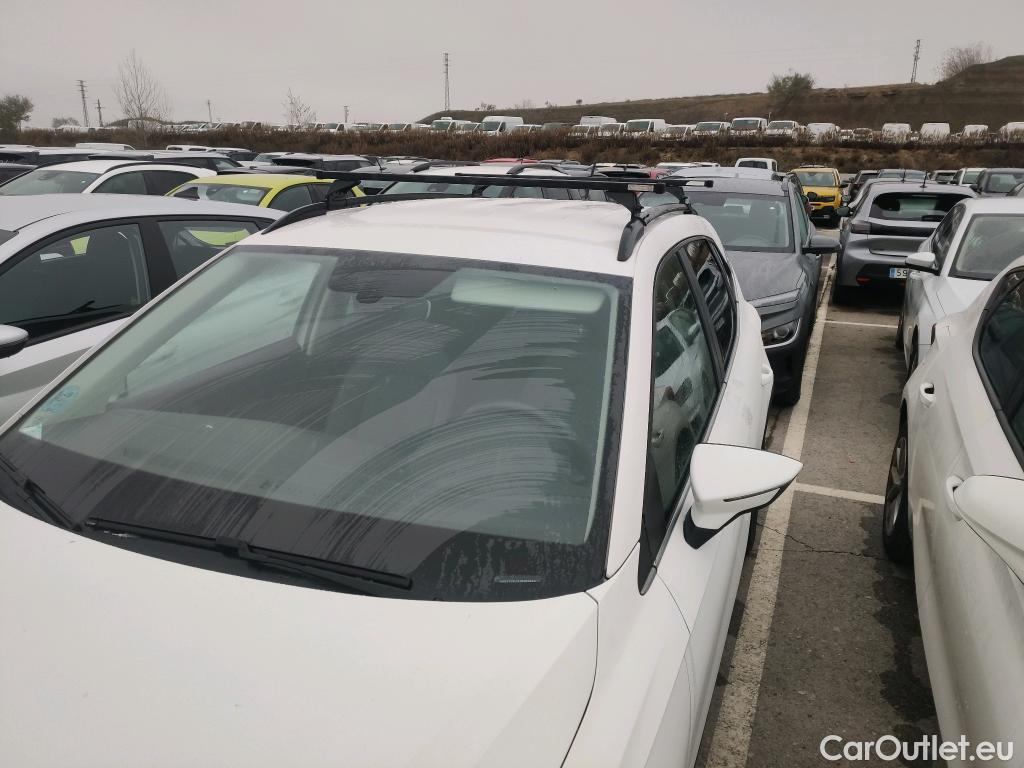  Seat  Arona SEAT  / 2017 / 5P / todoterreno 1.0 TSI 70kW (95CV) Style Ecomotive #16